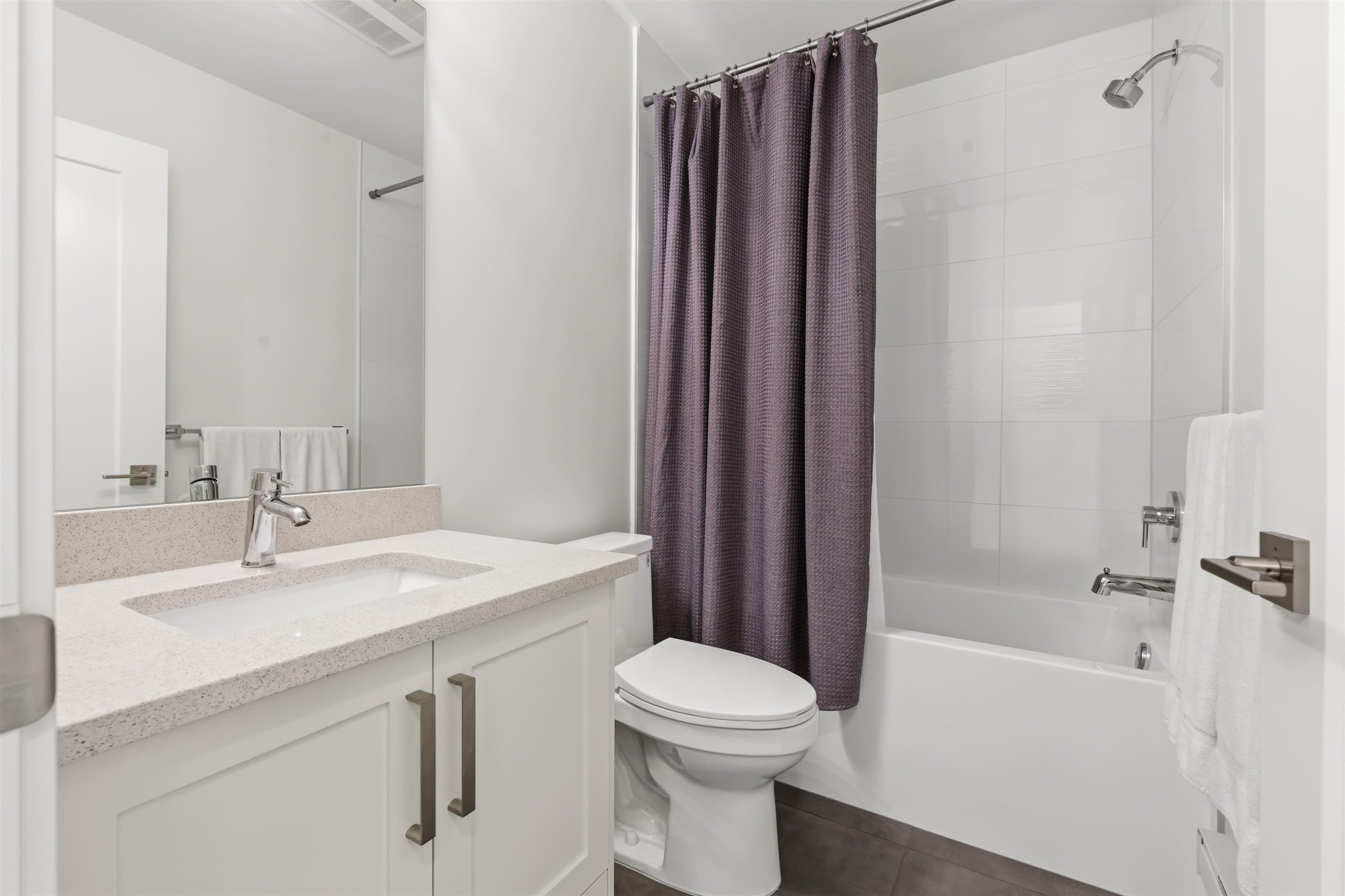 36 - 14499 64 Avenue, Surrey, V3S 1X5 — photo 4
