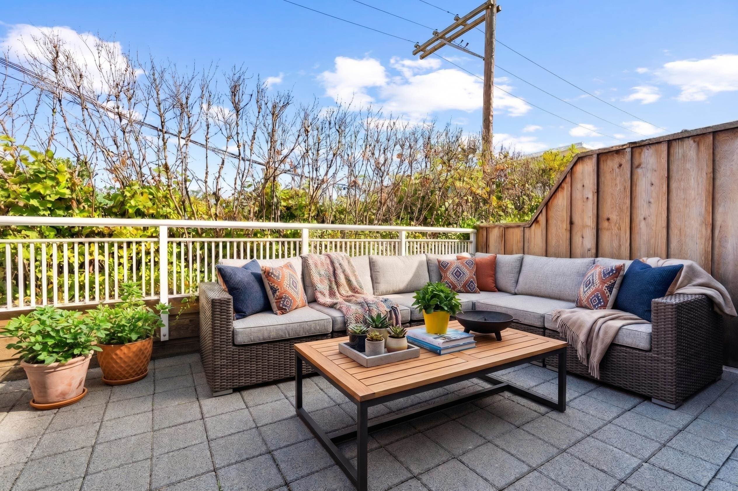 330 - 5790 East Boulevard, Vancouver, V6M 4M4 — photo 1