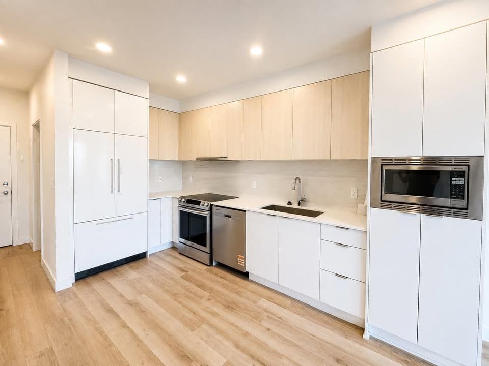 2xx - 1892 Starling Drive, Tsawwassen
