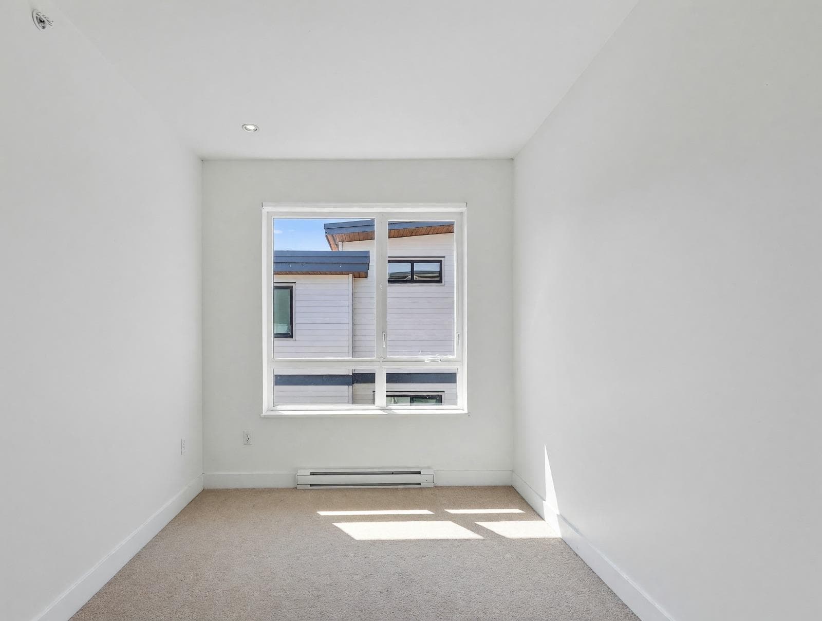 1116 Falcon Drive, Coquitlam, V3E 0M7 — photo 3