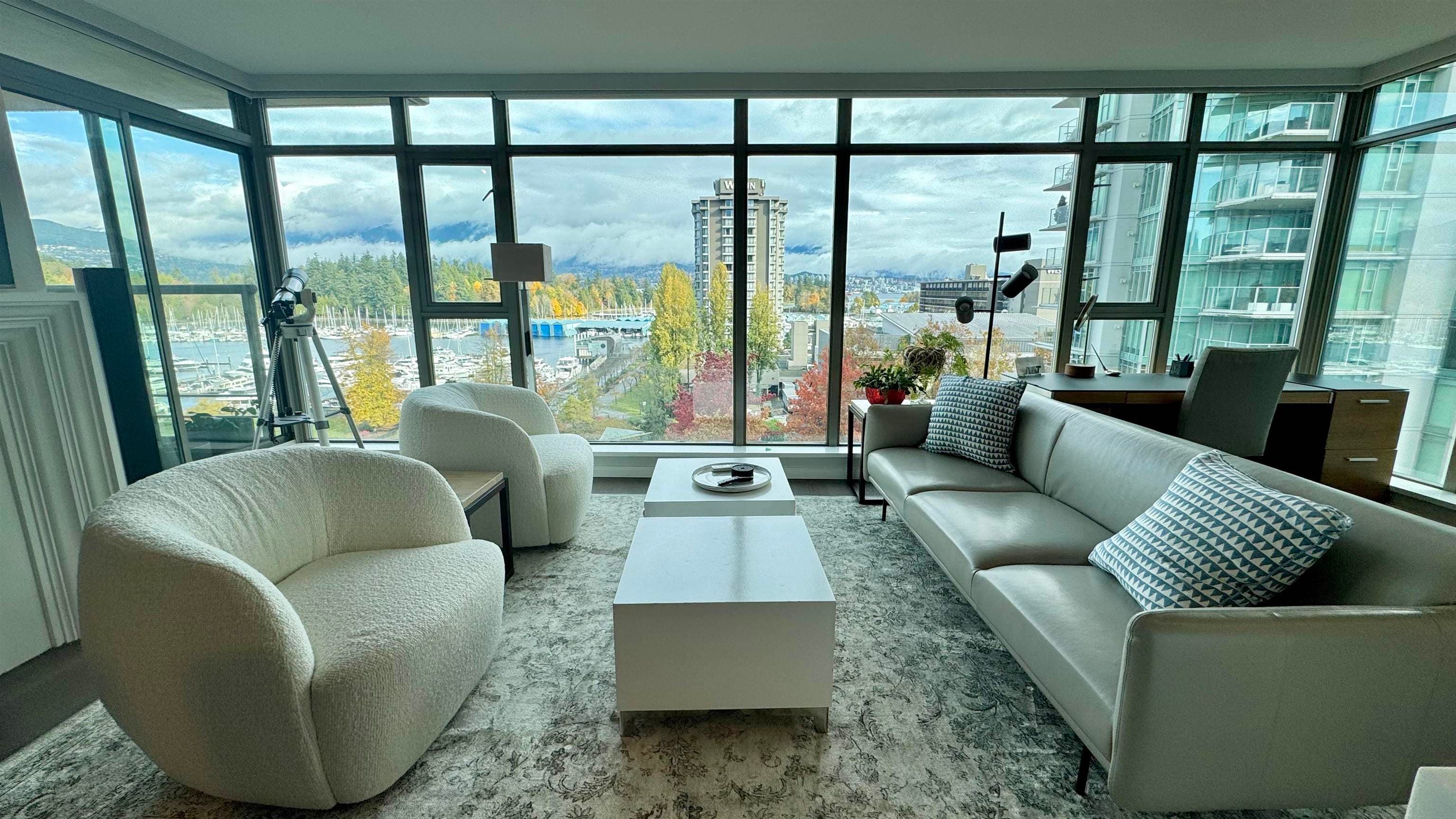 706 - 1680 Bayshore Drive, Vancouver, V6G 3H6 — photo 2