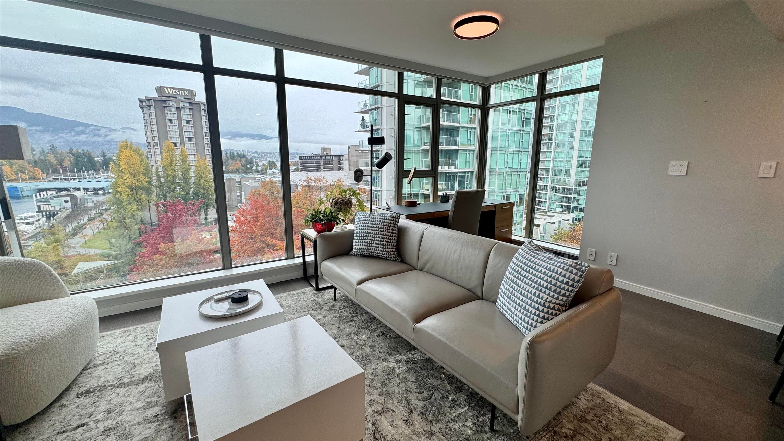 706 - 1680 Bayshore Drive, Vancouver, V6G 3H6 — photo 5