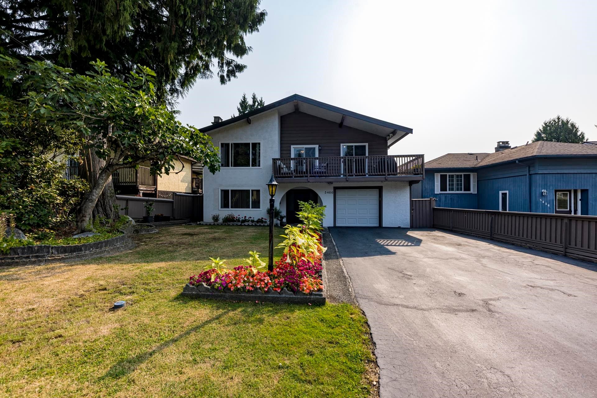 3466 Upton Road, North Vancouver, V7K 2M3 — photo 2