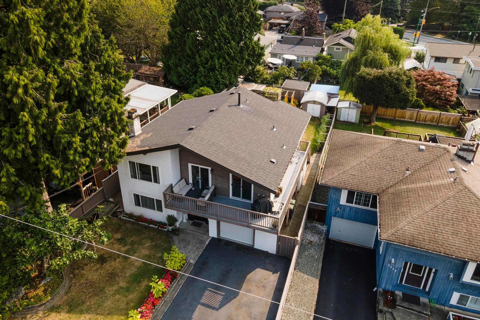 3466 Upton Road, North Vancouver, V7K 2M3 — photo 3