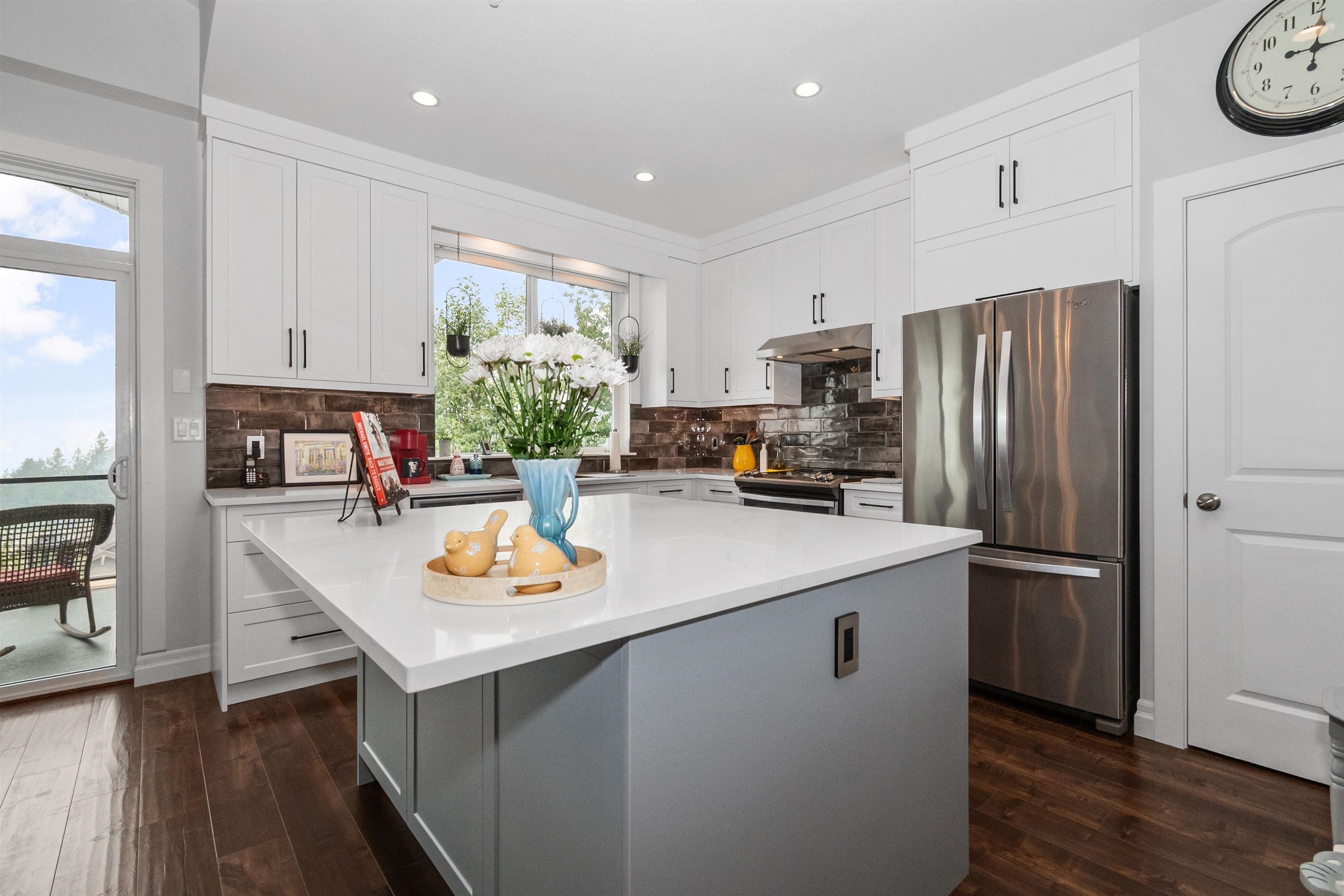 2 - 47045 Sylvan Drive, Chilliwack, V2R 0X6 — photo 2