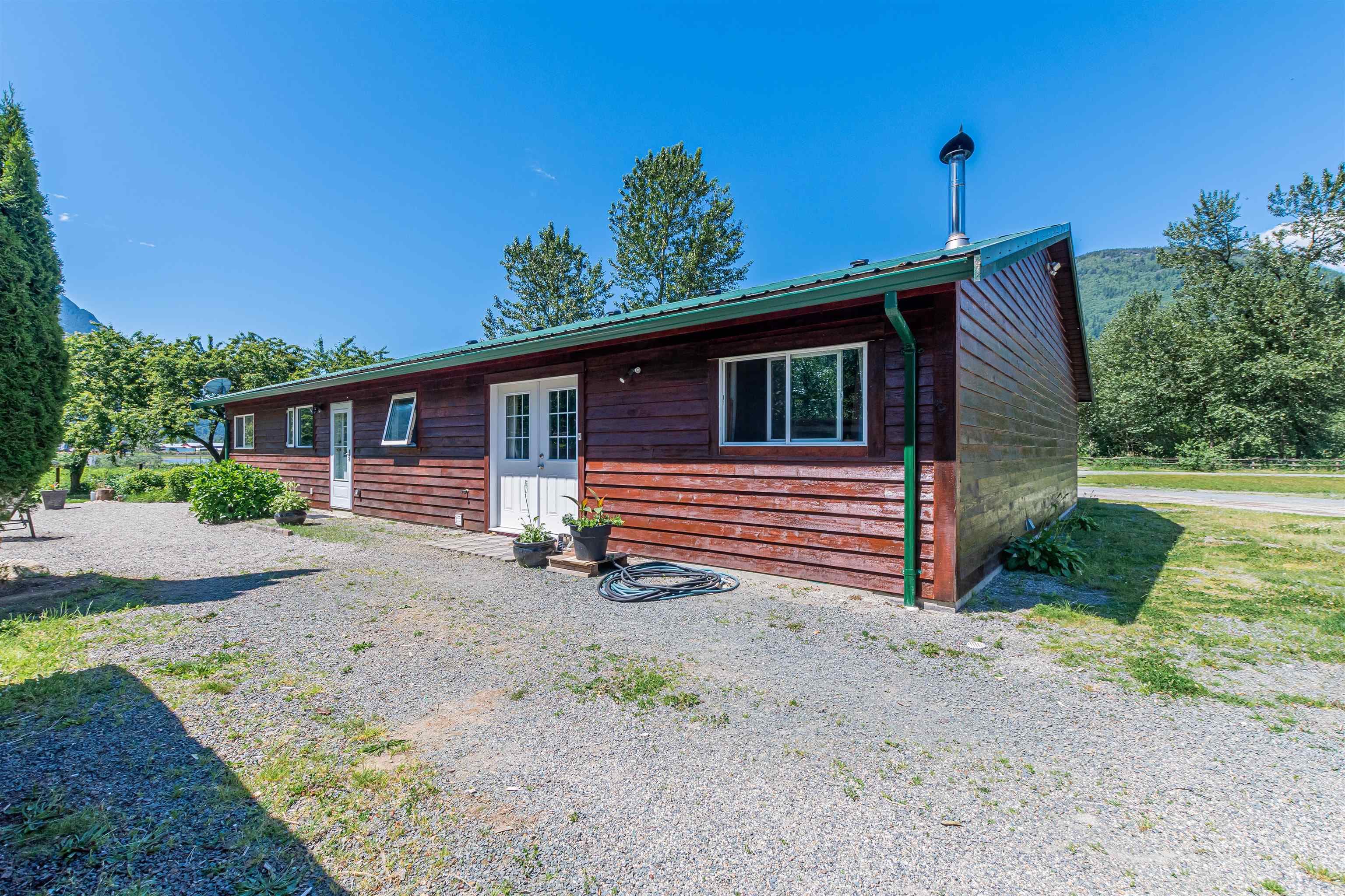58465 Laidlaw Road, Laidlaw, V0X 1L2 — photo 2