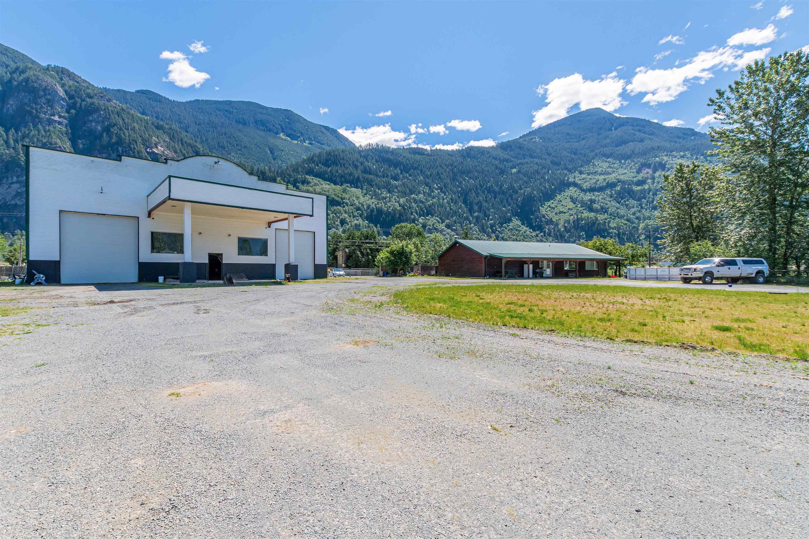 58465 Laidlaw Road, Laidlaw, V0X 1L2 — photo 1