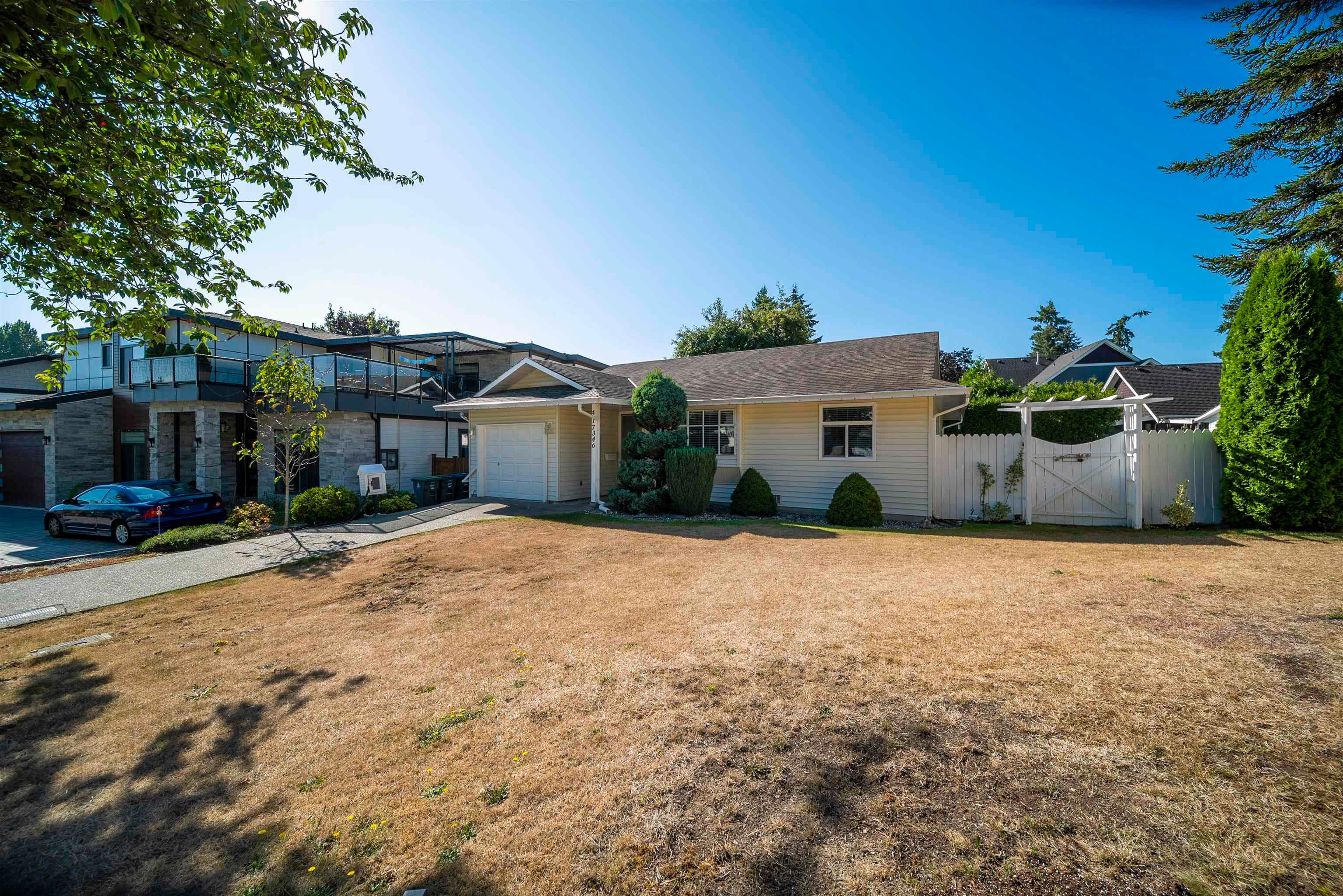 17346 60a Avenue, Surrey, V3S 6X8 — photo 1
