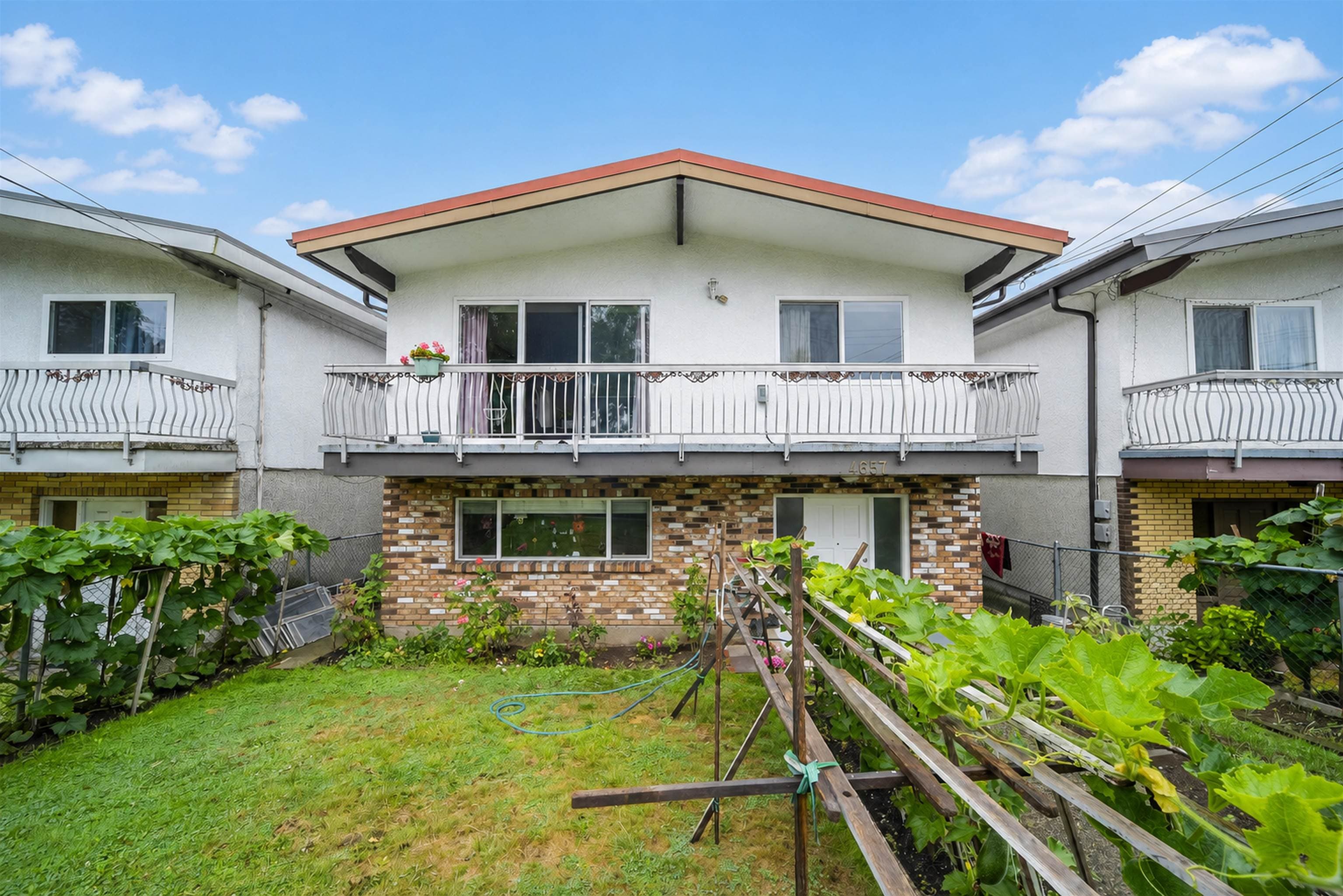 4657 Slocan Street, Vancouver