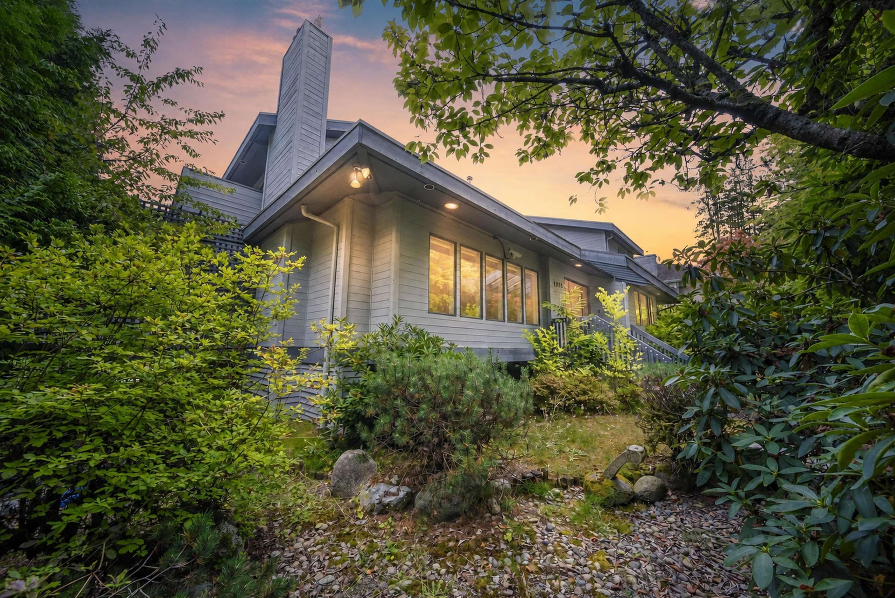 1975 W 18th Avenue, Vancouver, V6J 2N6 — photo 2