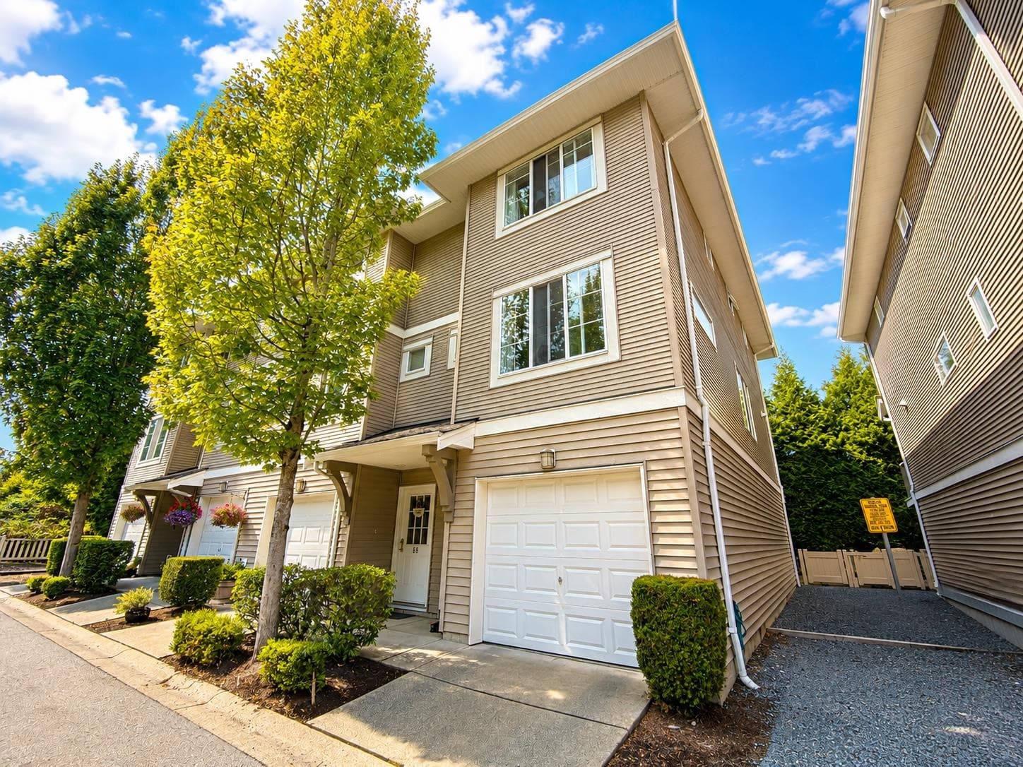 67 - 15155 62a Avenue, Surrey, V3S 8A6 — photo 2