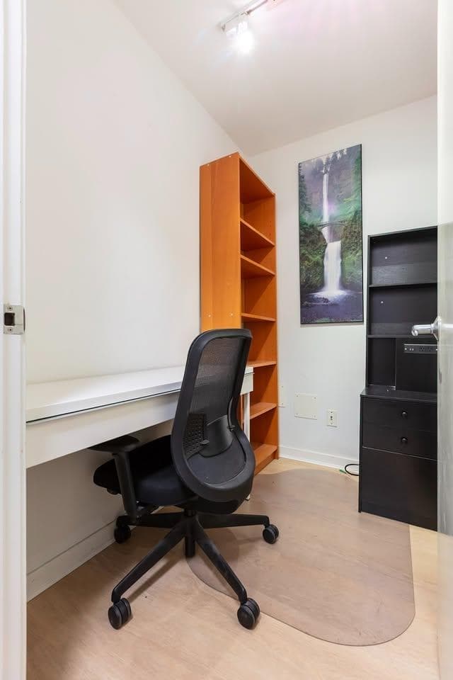 401 - 1225 Richards Street, Vancouver, V6B 1E6 — photo 5