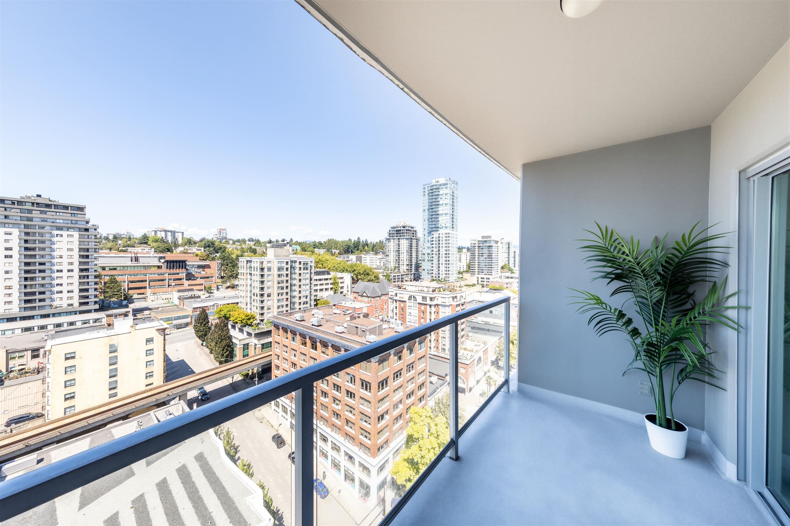 1904 - 14 Begbie Street, New Westminster, V3M 0C4 — photo 2