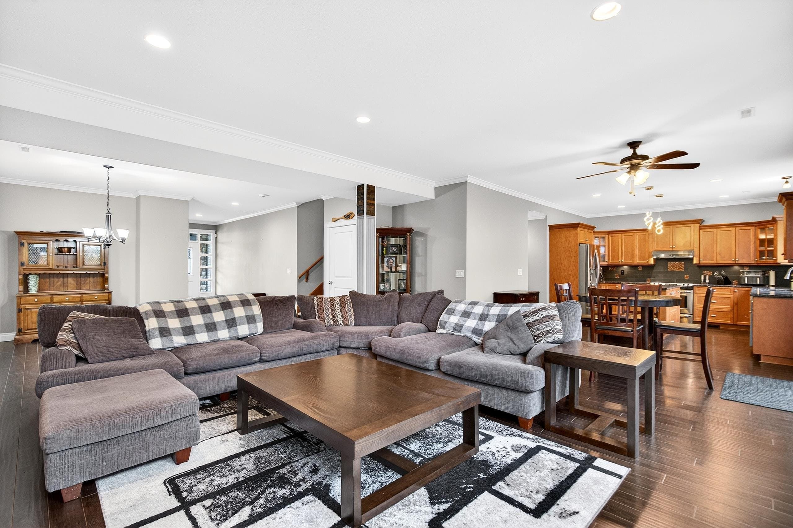 8784 Nottman Street, Mission, V2V 0C1 — photo 4