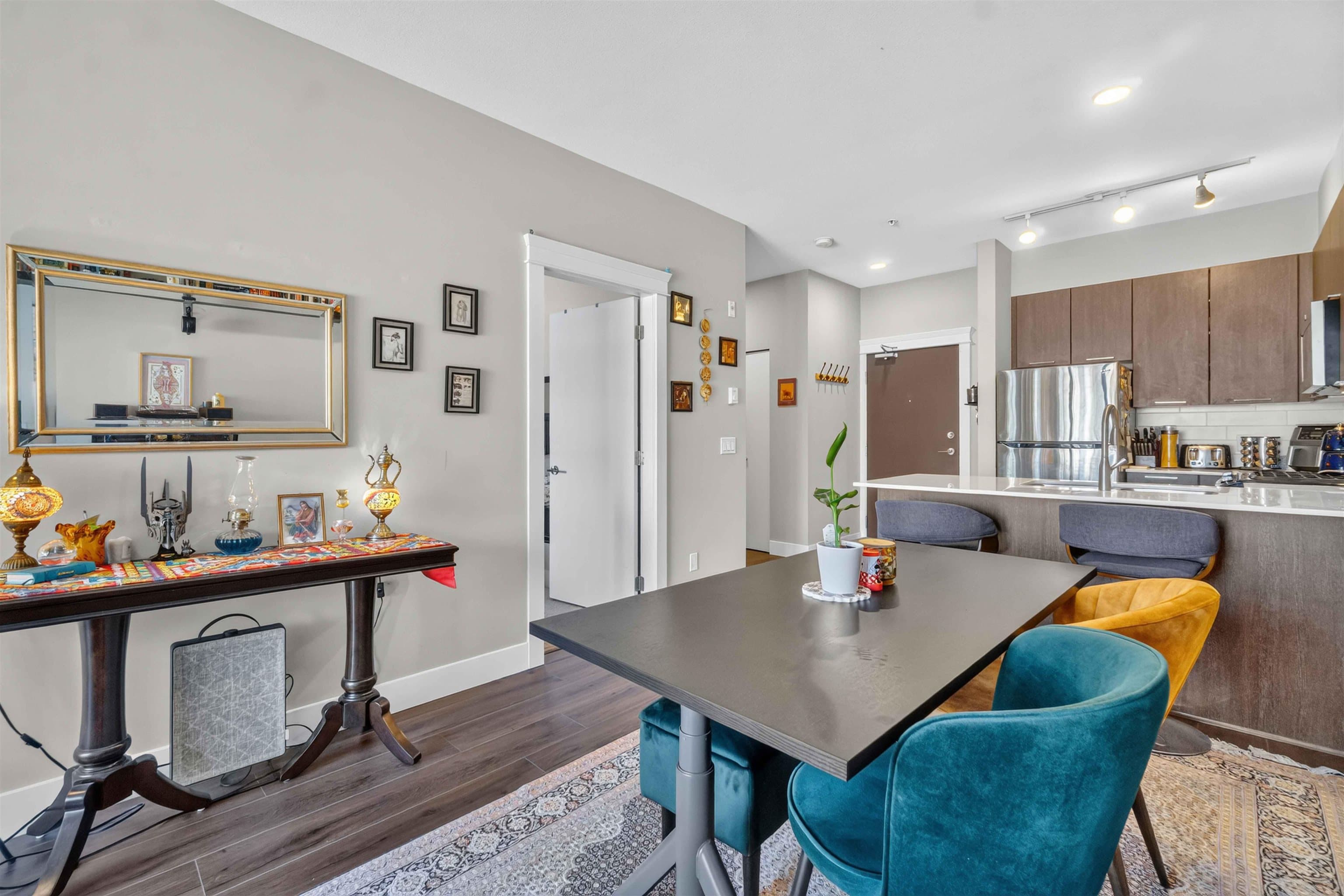 203 - 1188 Johnson Street, Coquitlam, V3B 0H7 — photo 3