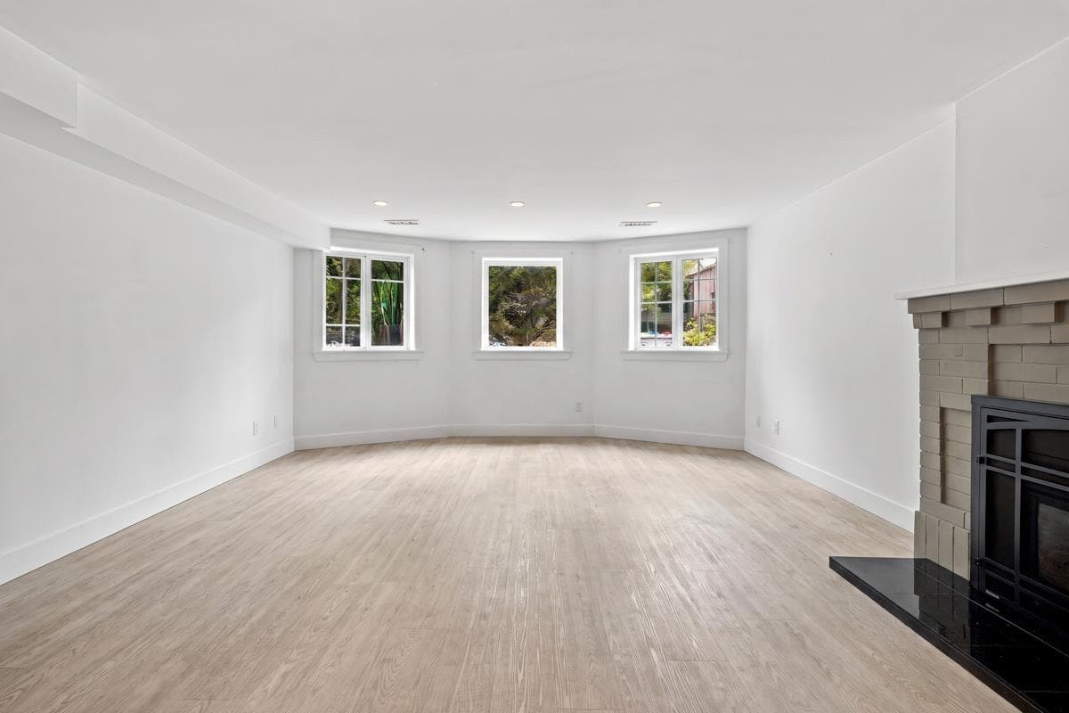 Basement Suite - 2843 W 49th Ave, Vancouver, V6N 3S7 — photo 2