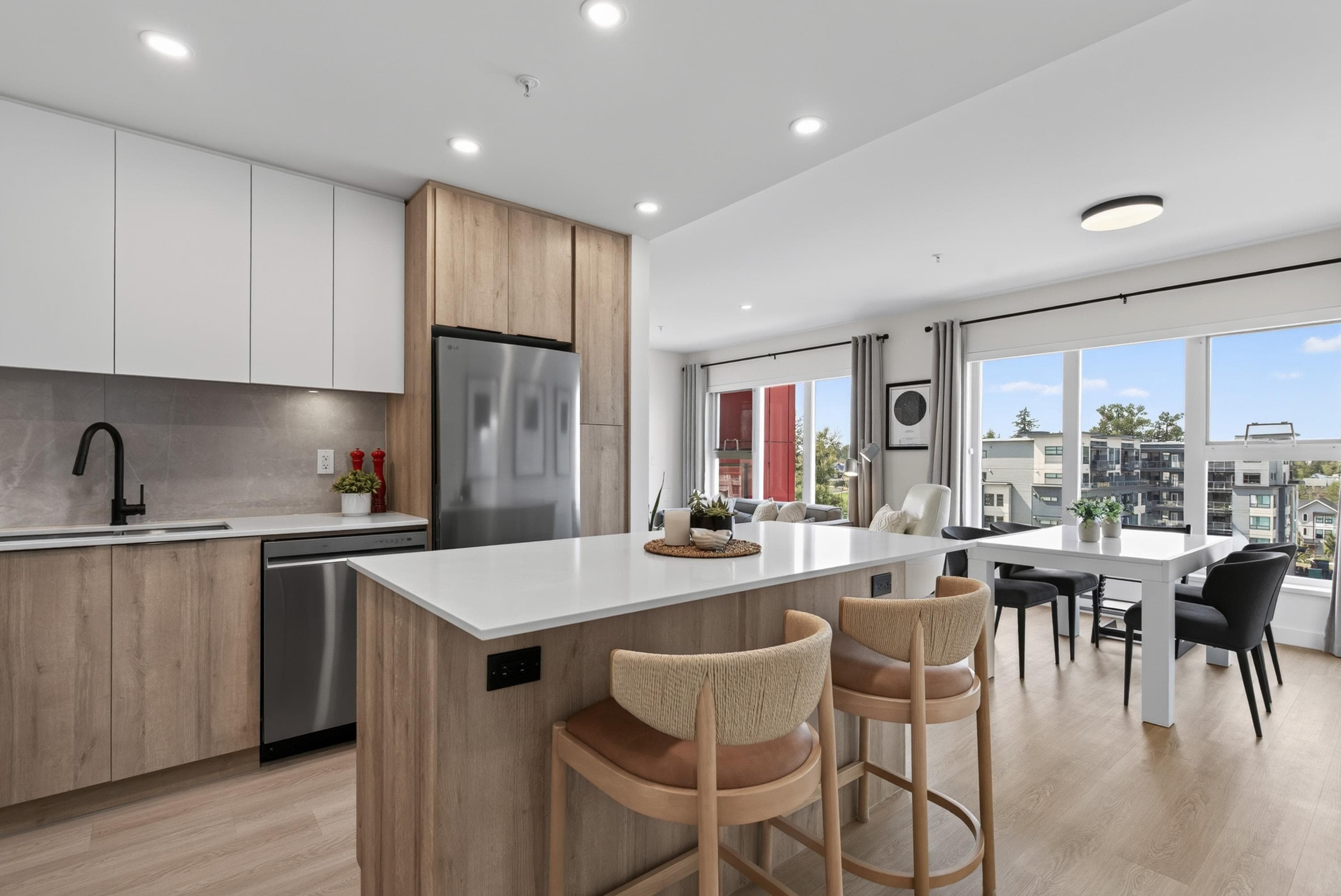 A521 - 7980 206a Street, Langley, V2Y 3Z8 — photo 4