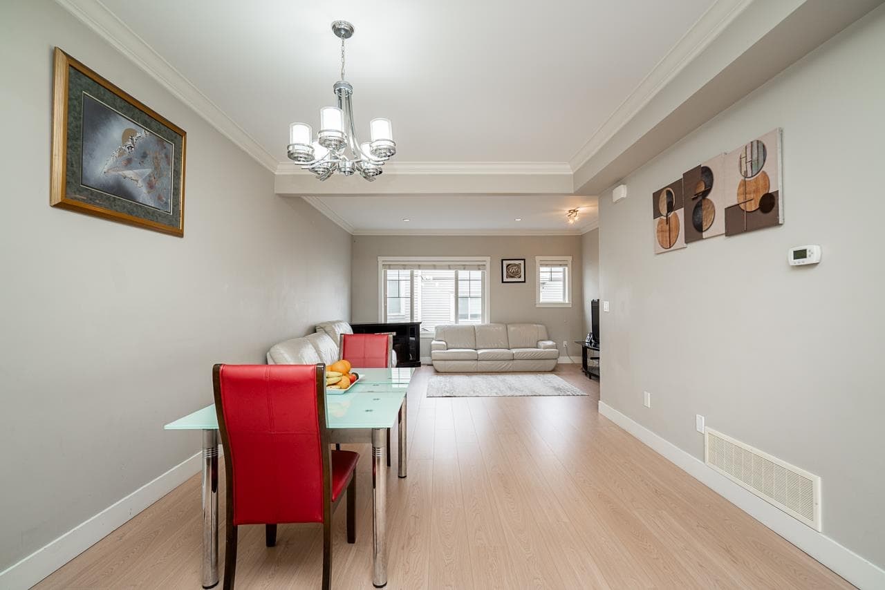 15 - 19097 64 Avenue, Surrey, V3S 6X5 — photo 4