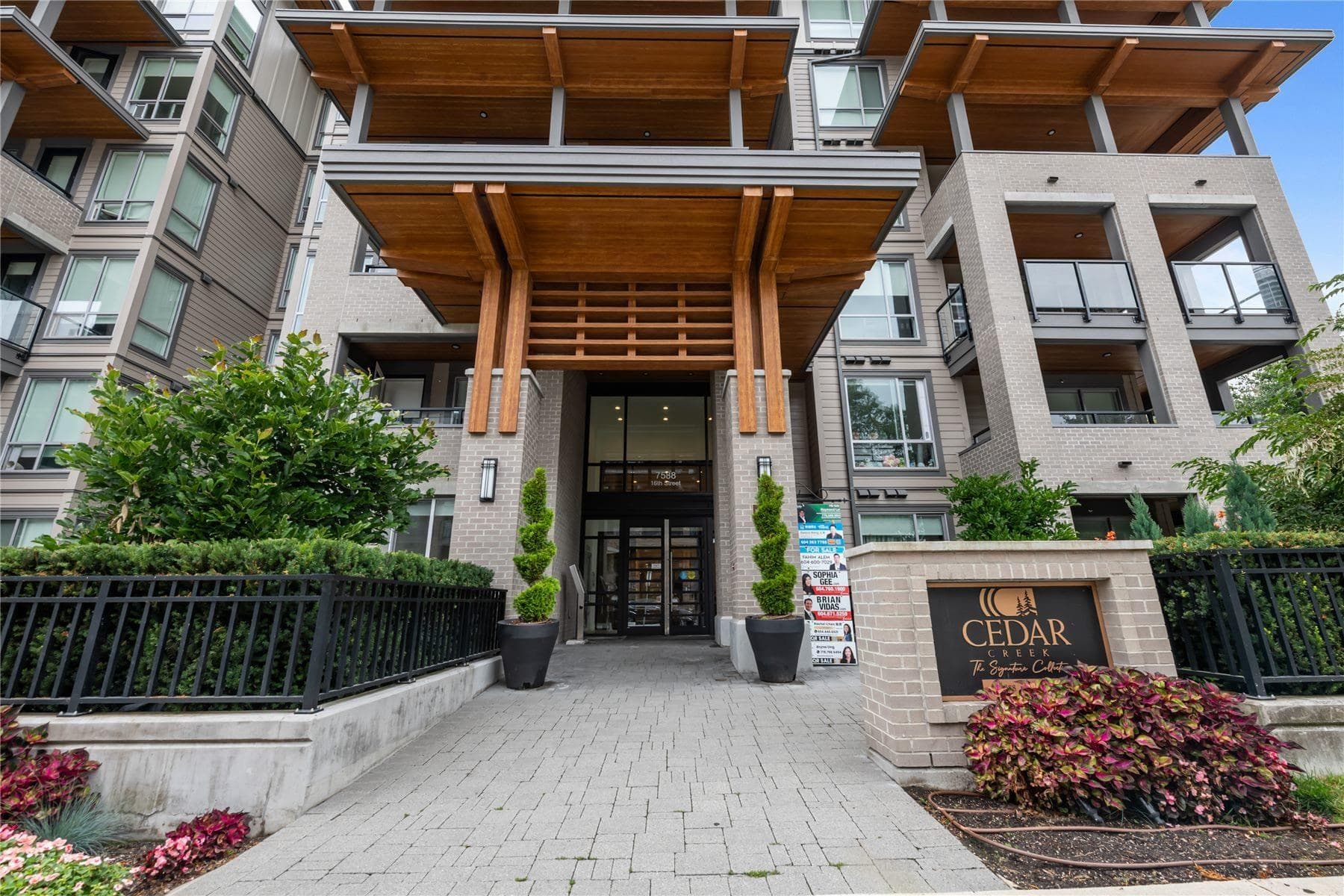 612 - 7588 16th Street, Burnaby, V3N 0H8 — photo 5
