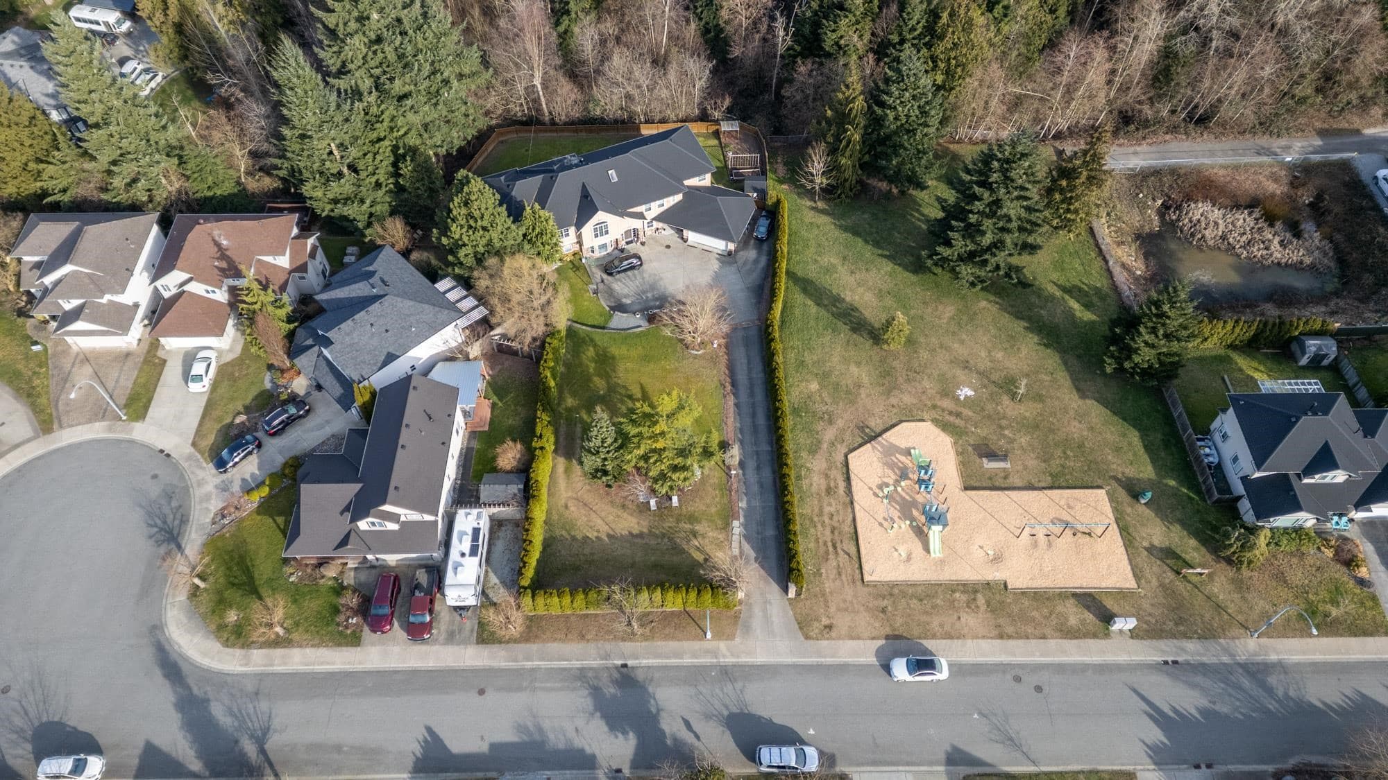 33697 Veres Terrace, Mission, V2V 7C5 — photo 1