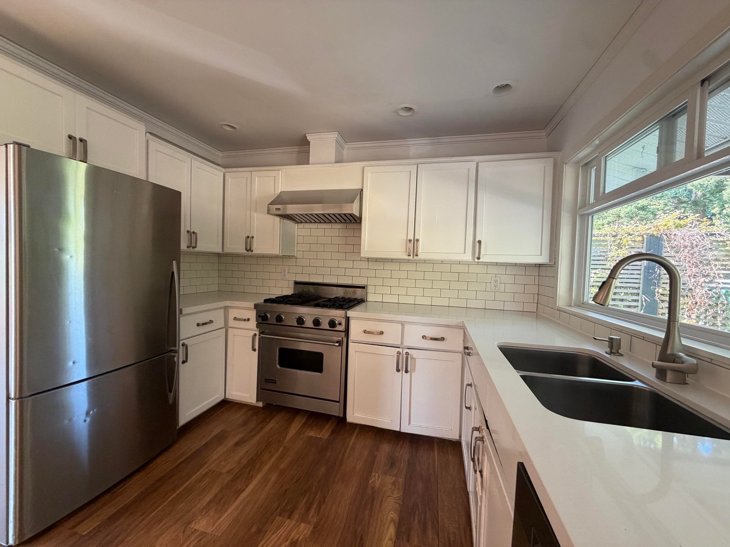 1009 Walalee Drive, Delta, V4M 2L9 — photo 2