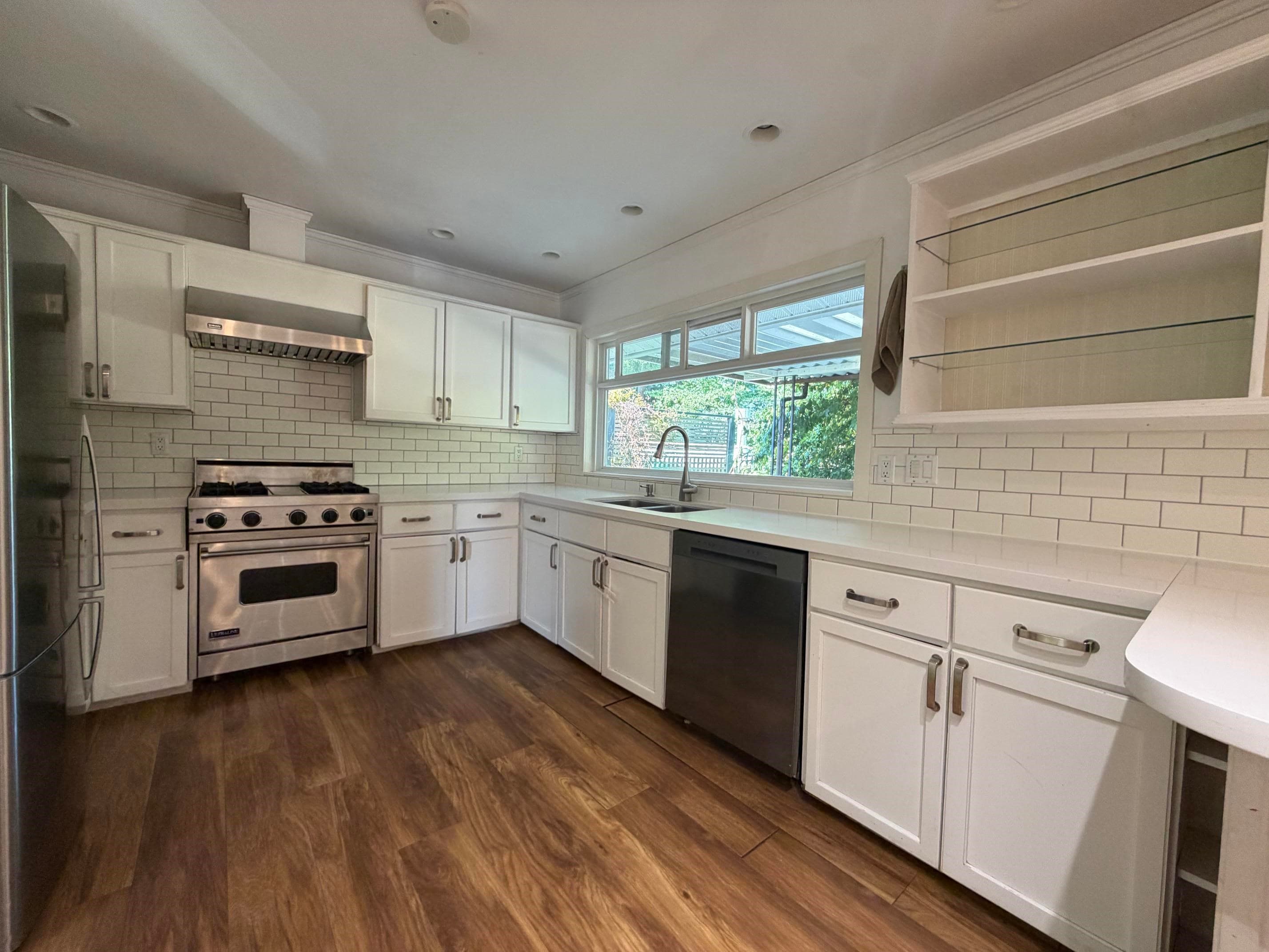 1009 Walalee Drive, Delta, V4M 2L9 — photo 4