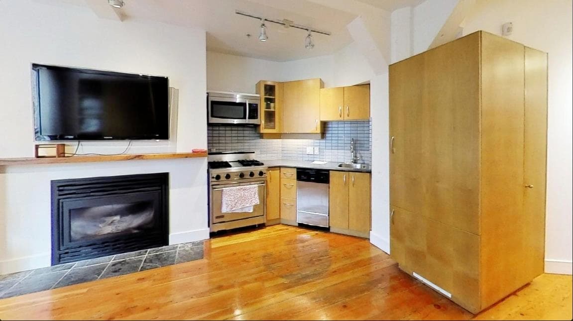 303 - 1216 Homer Street, Vancouver