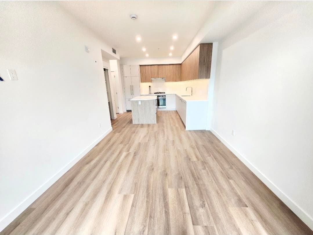 406 - 601 Rochester Ave, Coquitlam, V3K 2V3 — photo 3