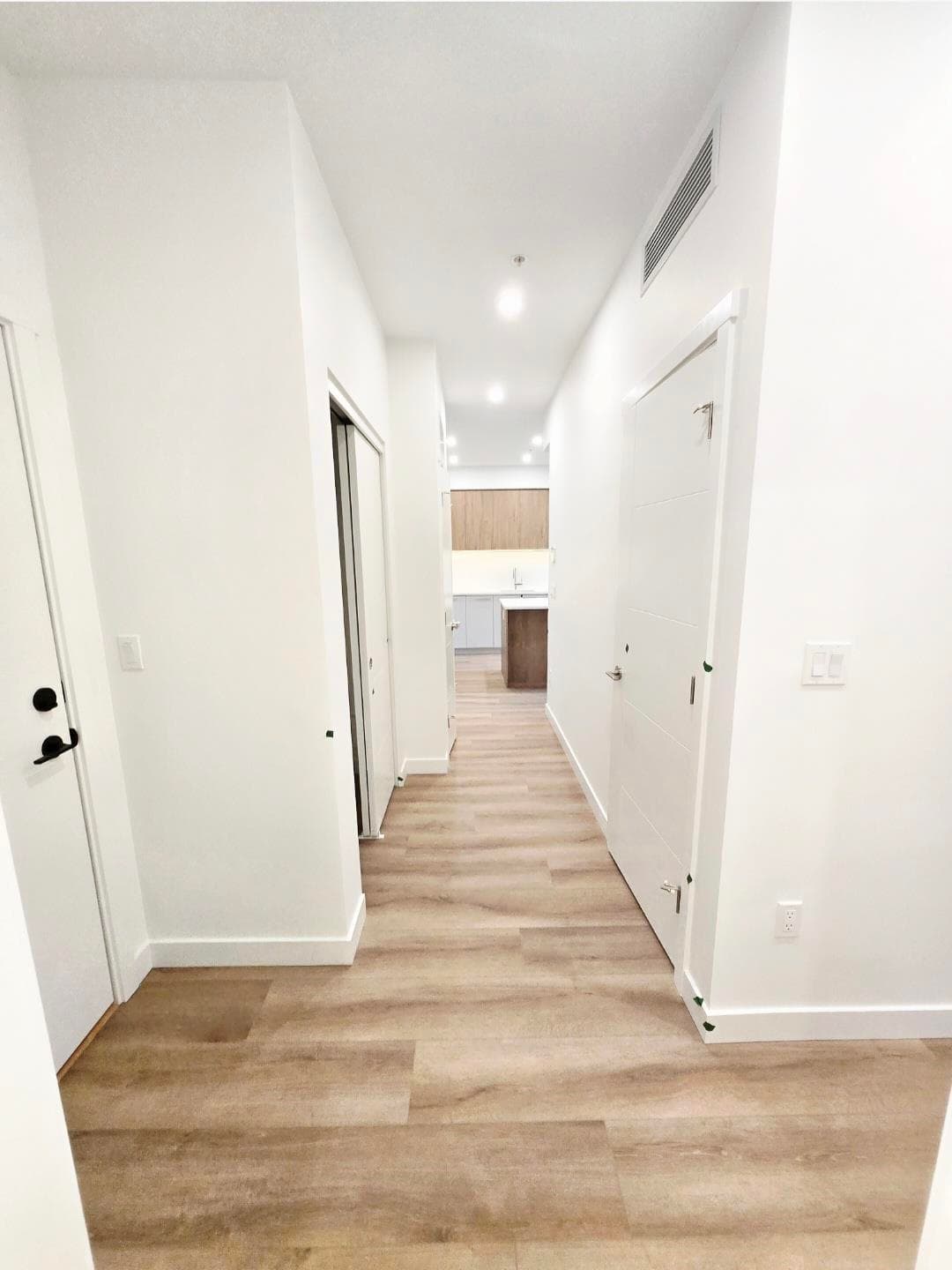 406 - 601 Rochester Ave, Coquitlam, V3K 2V3 — photo 4