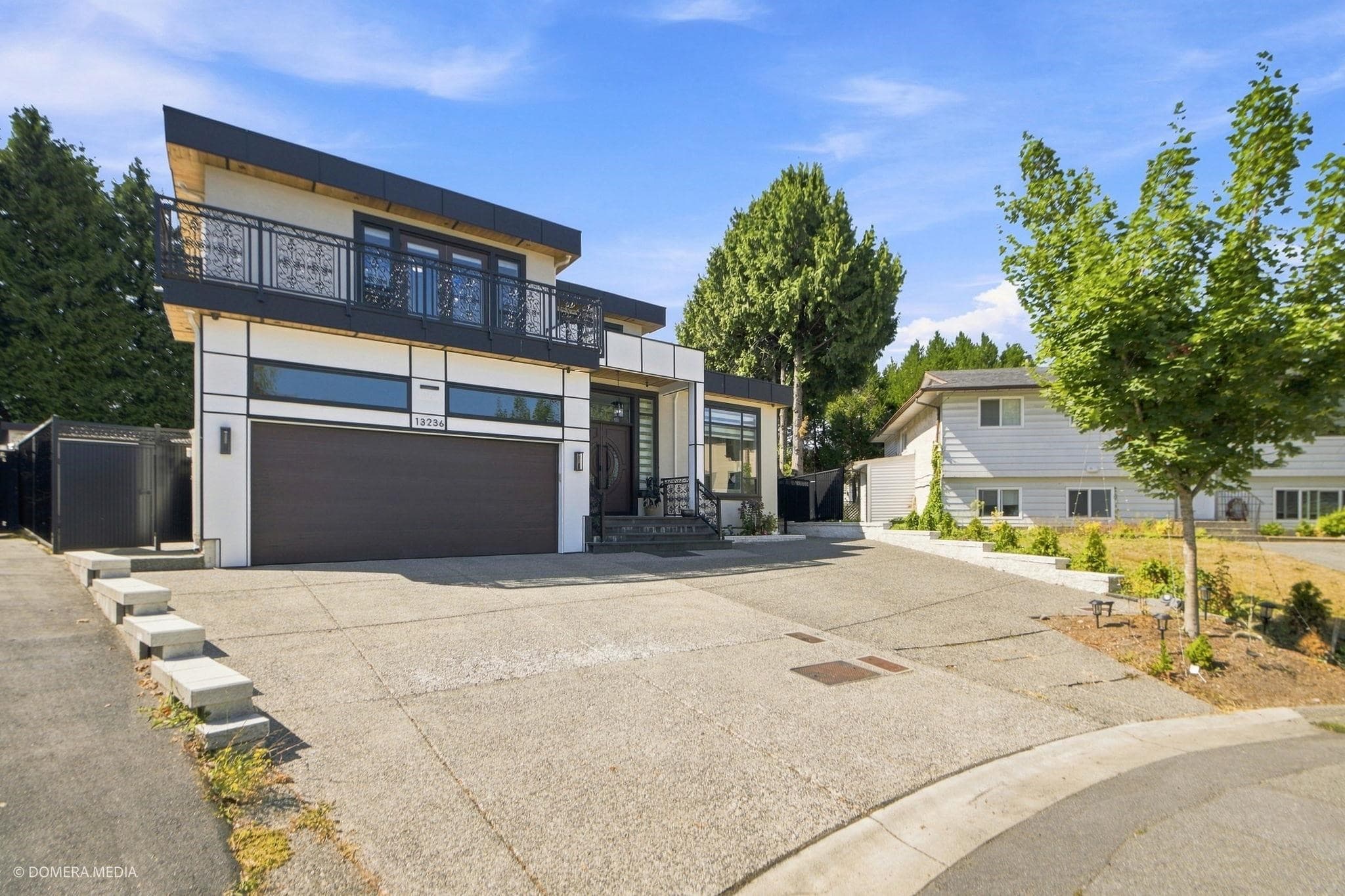 13236 78a Avenue, Surrey, V3W 7B7 — photo 2