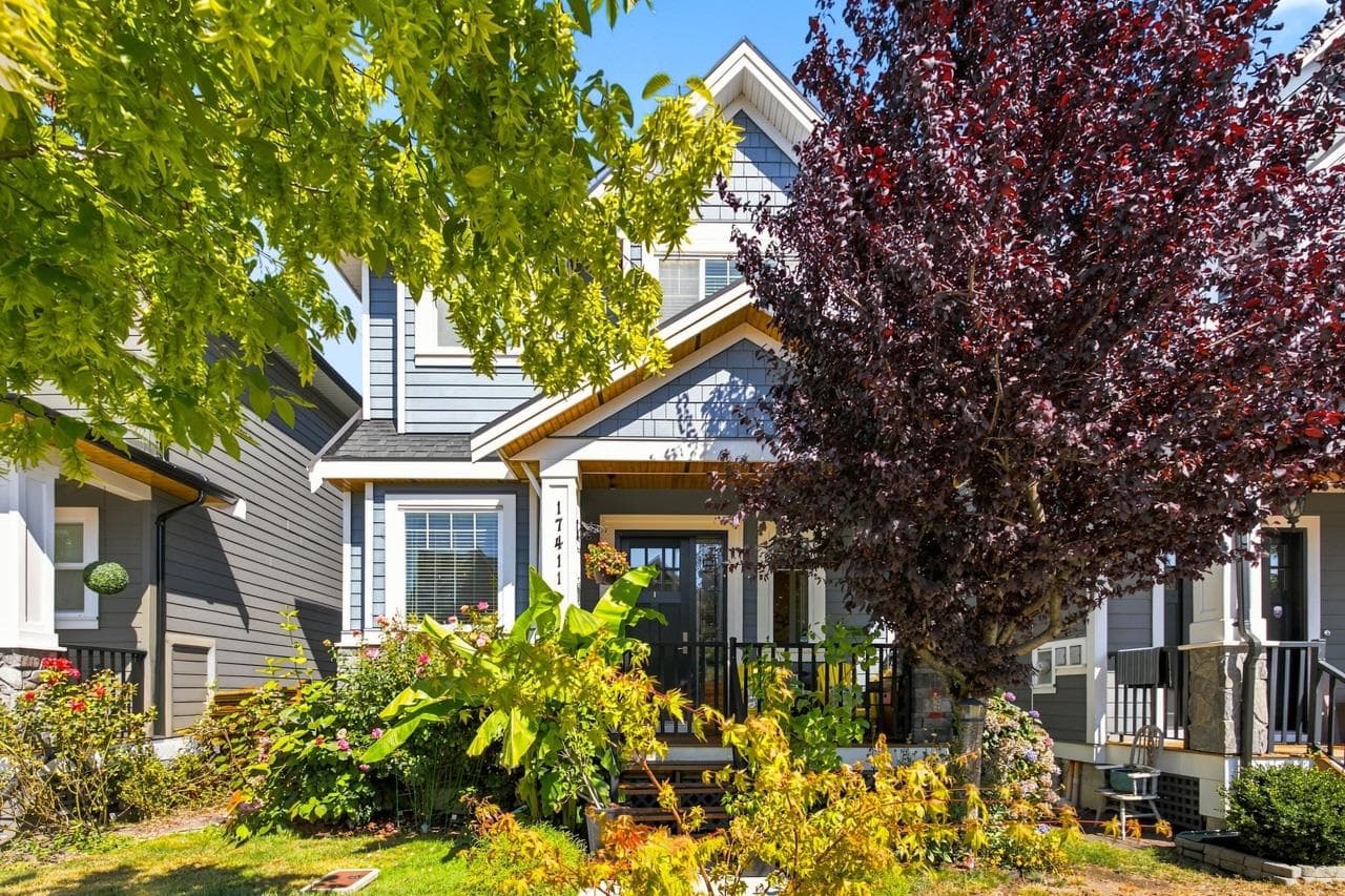 17411 2 Avenue, Surrey, V3Z 6R9 — photo 2