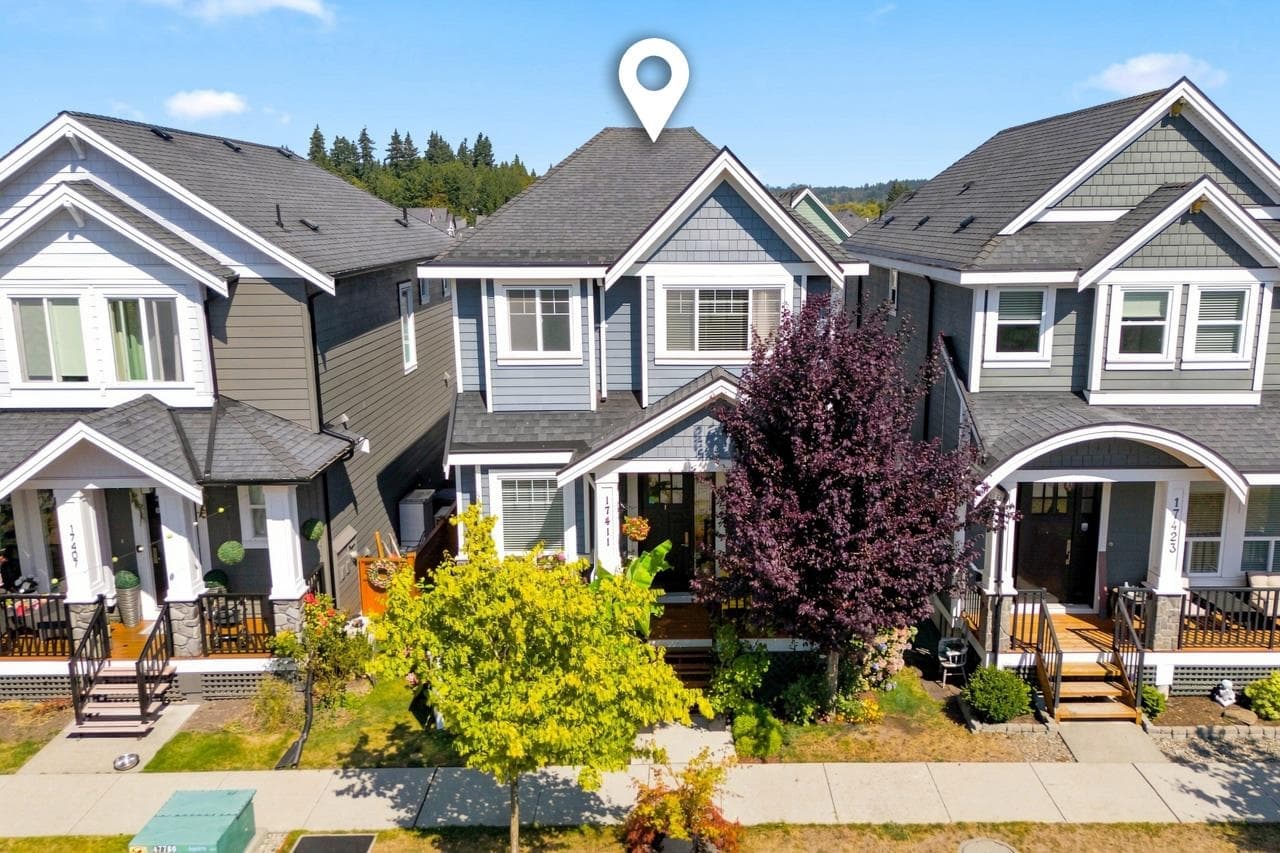 17411 2 Avenue, Surrey, V3Z 6R9 — photo 1