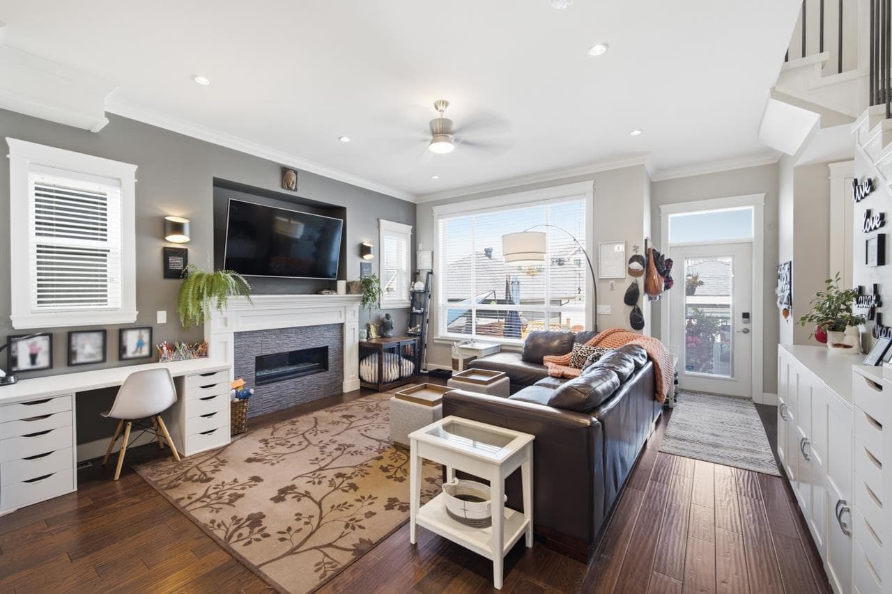 17411 2 Avenue, Surrey, V3Z 6R9 — photo 5