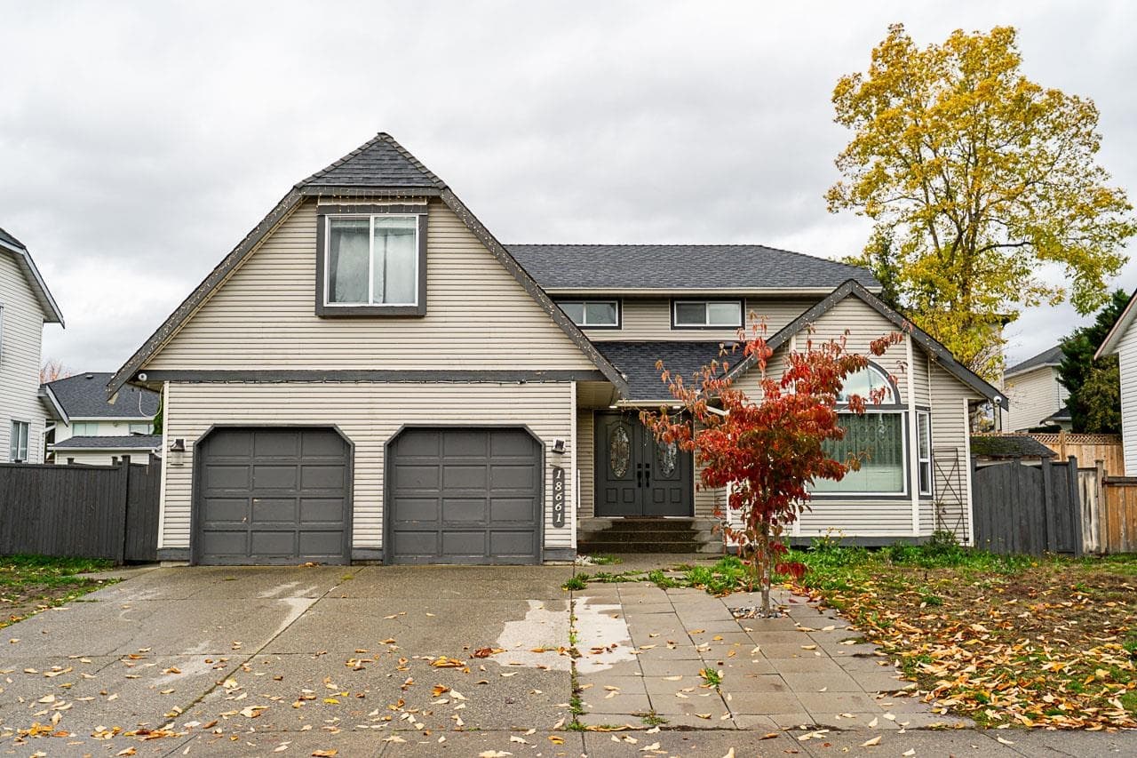 18661 56 Avenue, Surrey, V3S 7Y2 — photo 1