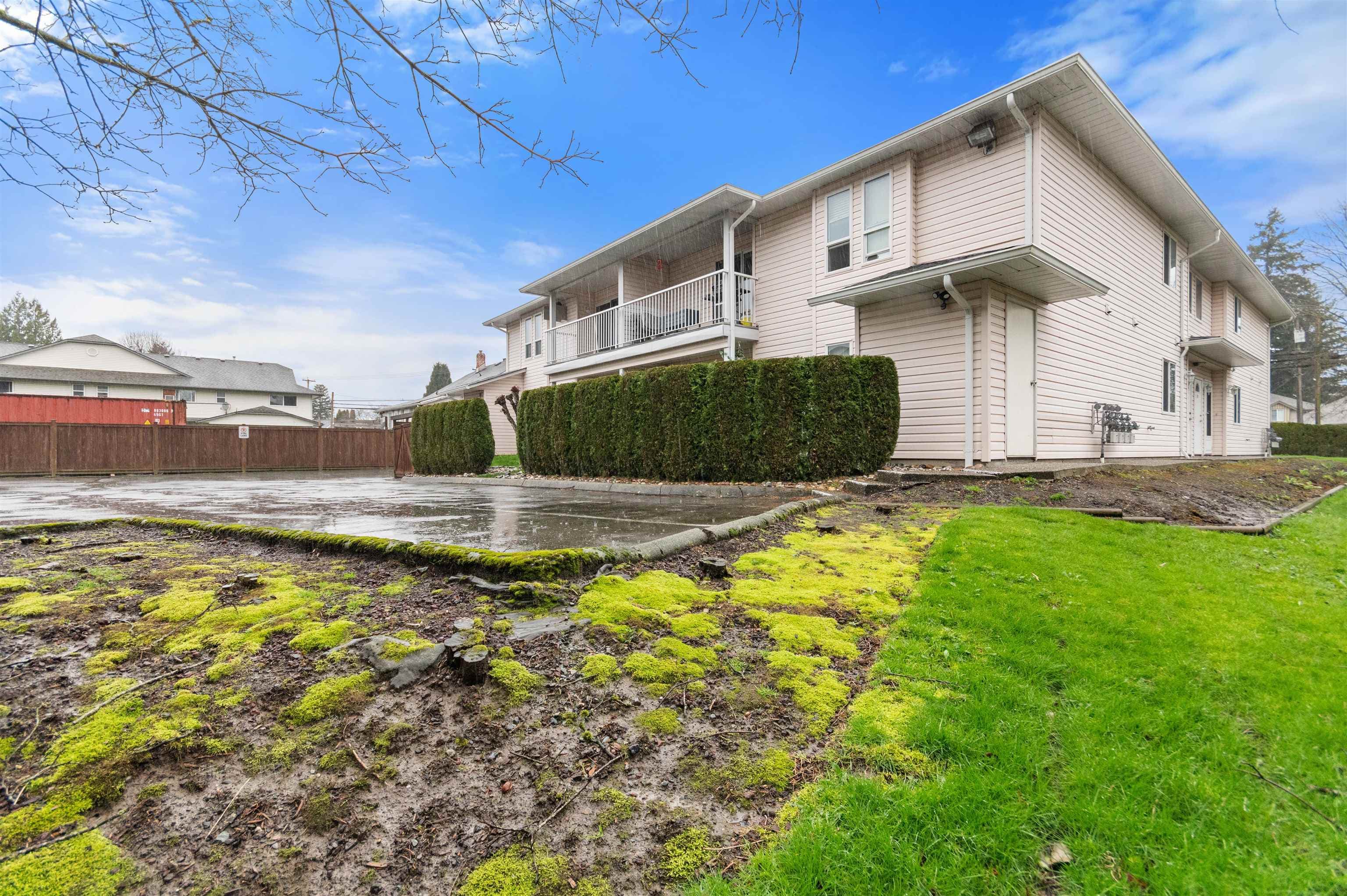 6 - 46562 Yale Road, Chilliwack, V2P 2R5 — photo 1