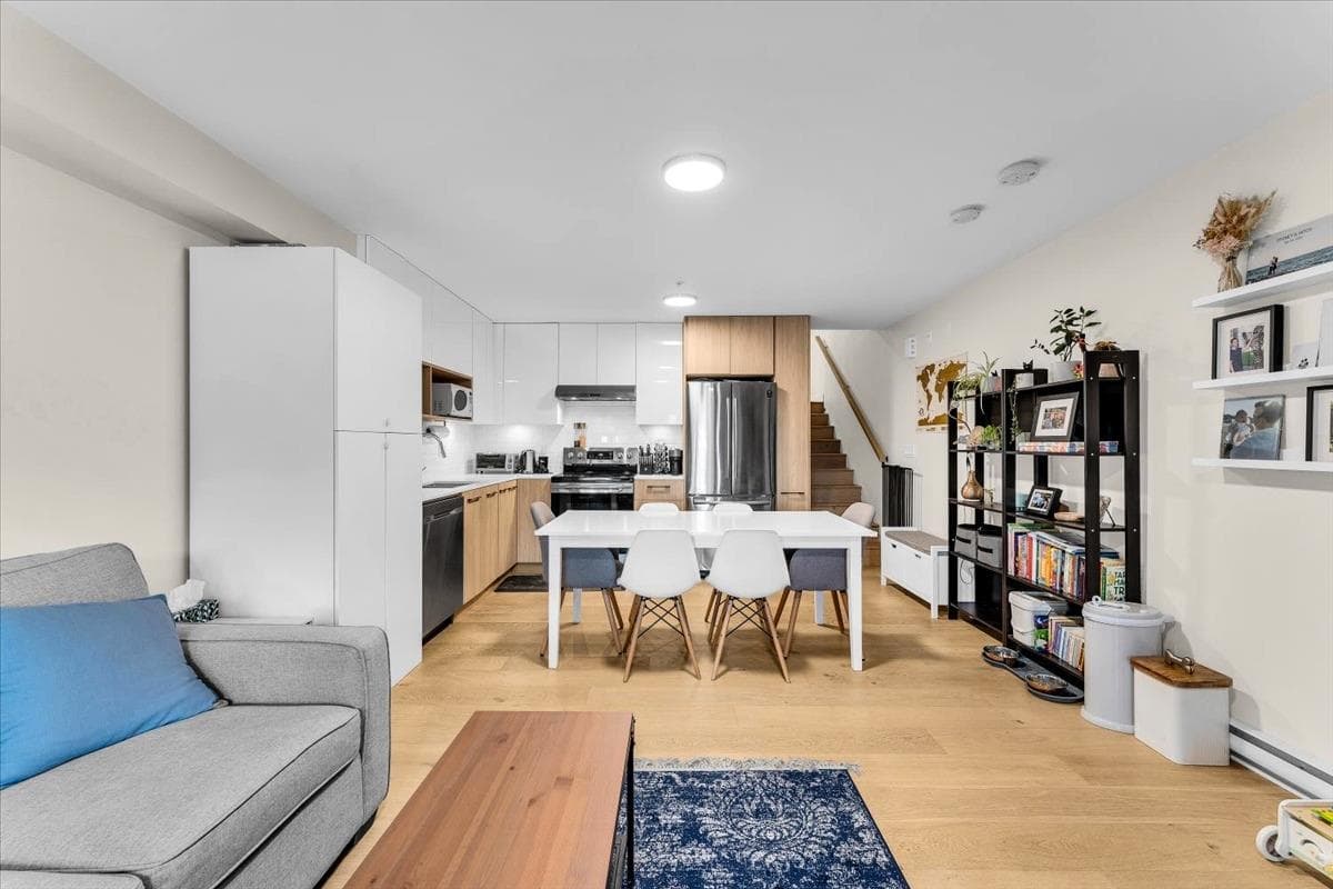 4410 Nanaimo Street, Vancouver, V5N 0H7 — photo 4