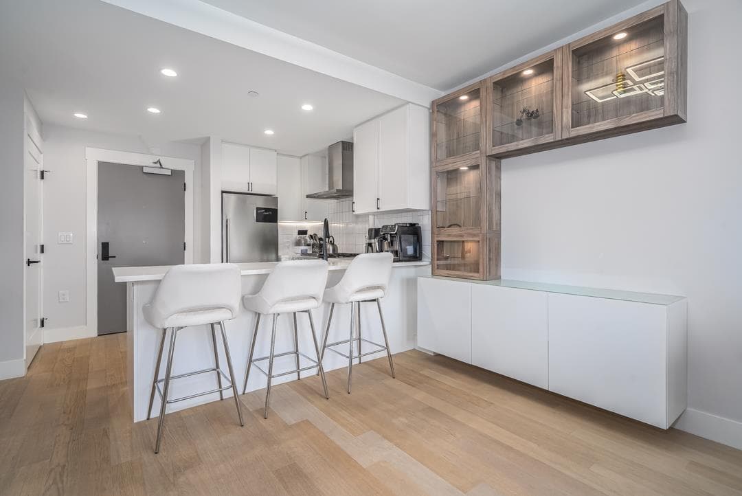 303 - 22226 Brown Avenue, Maple Ridge, V2X 4R2 — photo 2