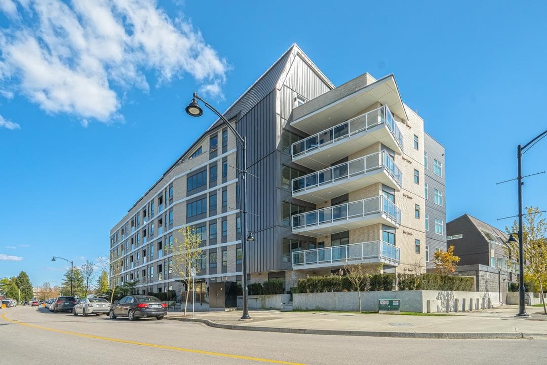303 - 22226 Brown Avenue, Maple Ridge