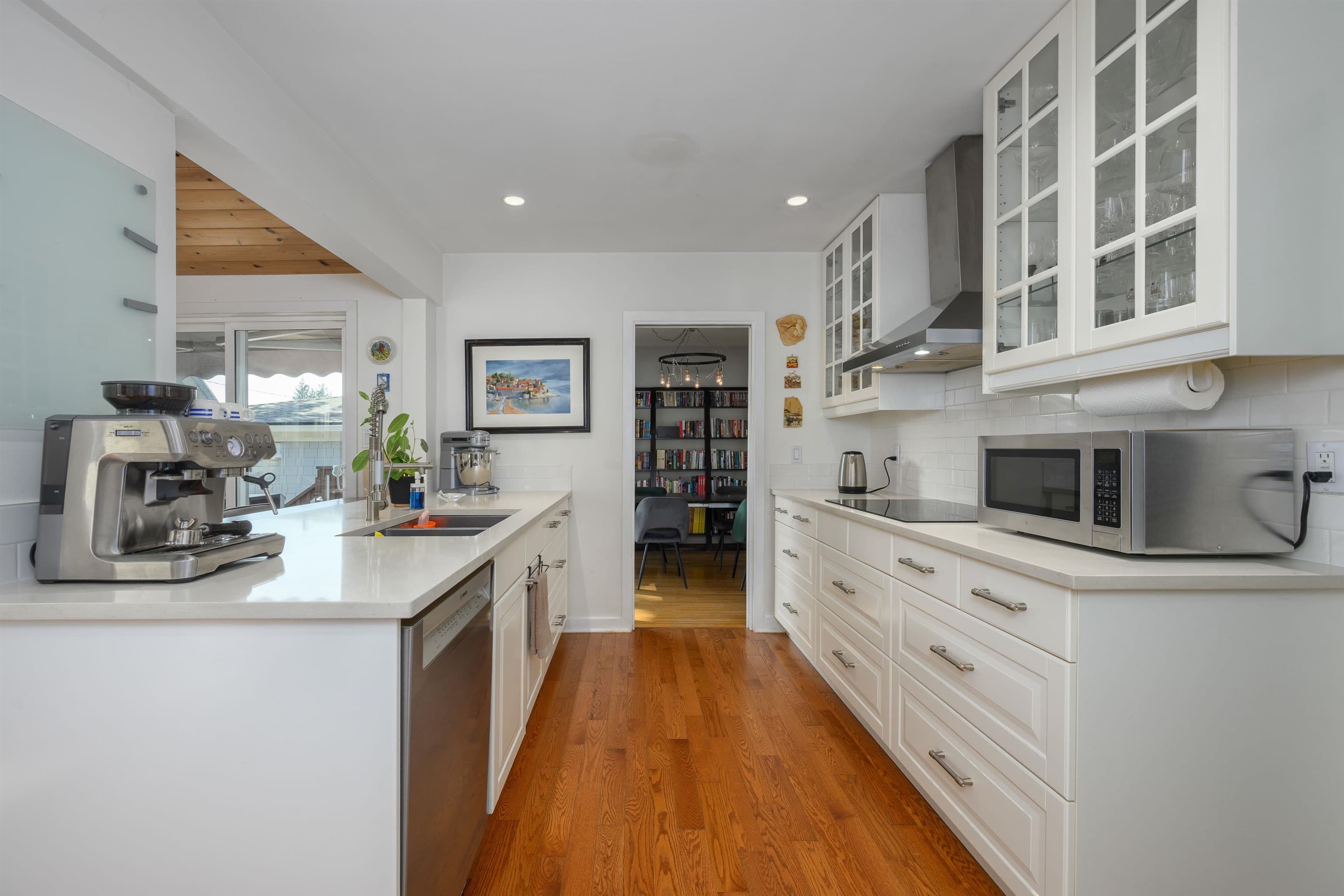 3342 Fromme Road, North Vancouver, V7K 2E3 — photo 5