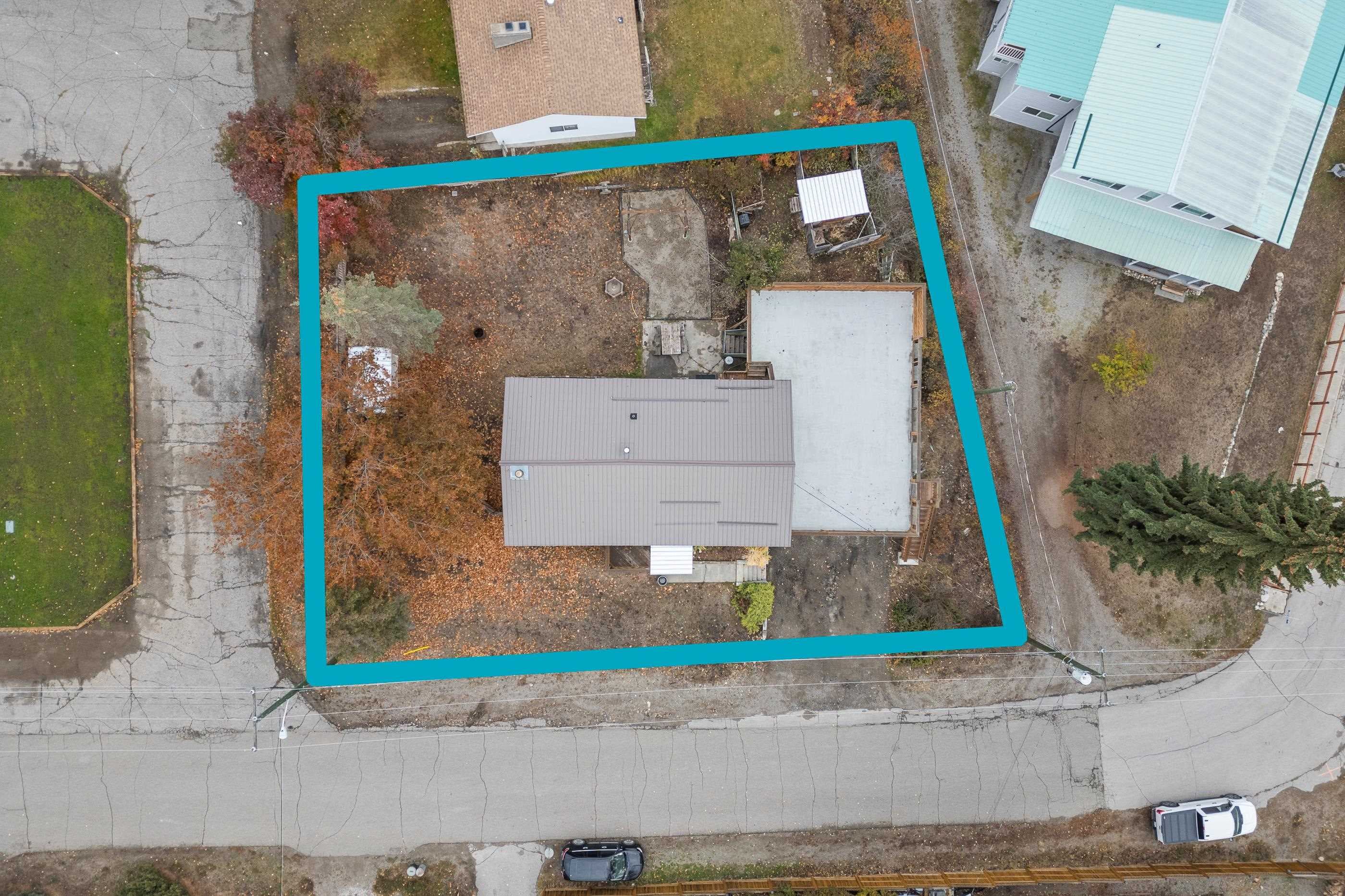 335 Nechiefman Street, No City Value, V0X 1W0 — photo 2