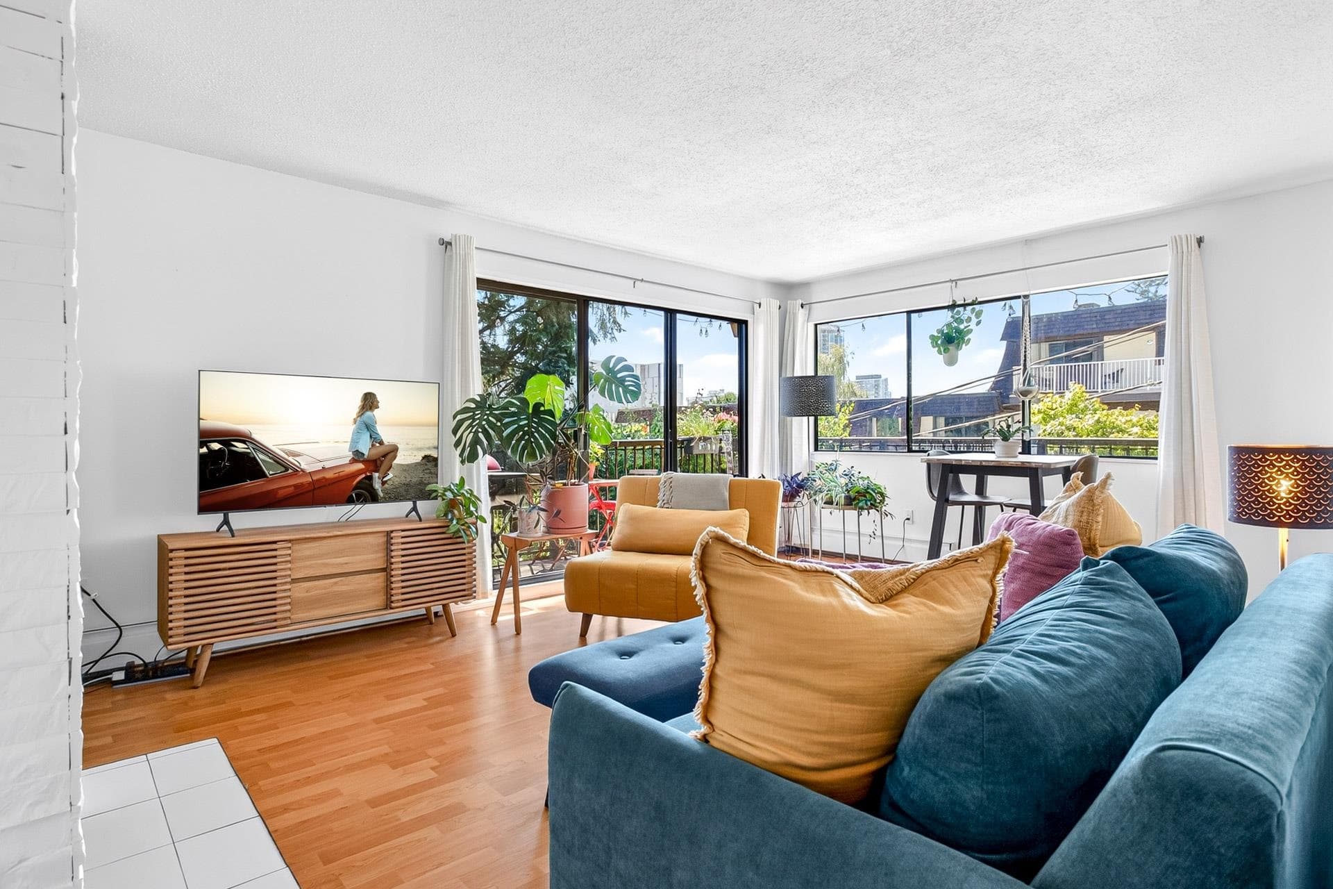 201 - 338 Ward Street, New Westminster, V3L 3N8 — photo 4