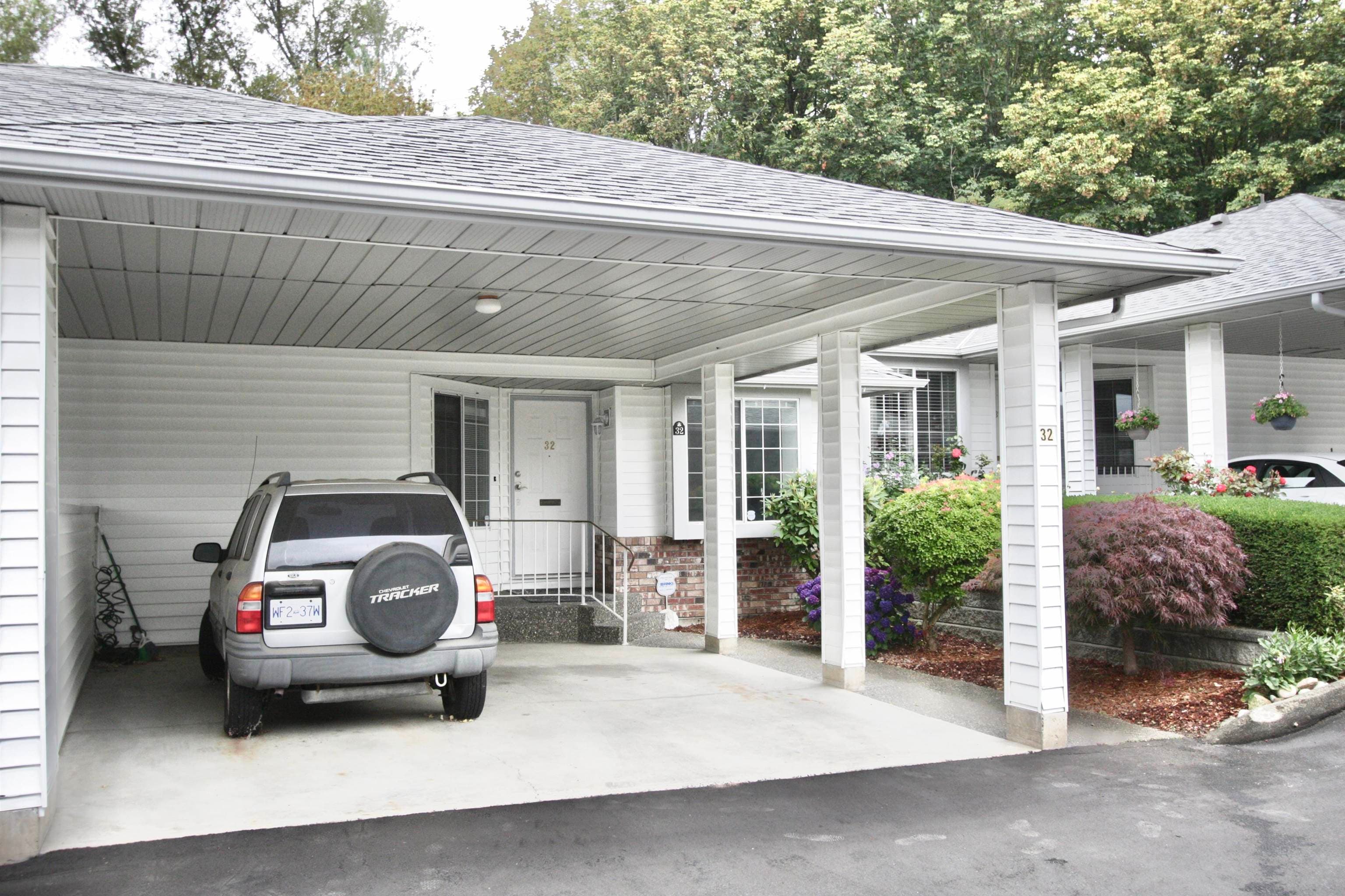 32 - 3055 Trafalgar Street, Abbotsford, V2S 7X8 — photo 2