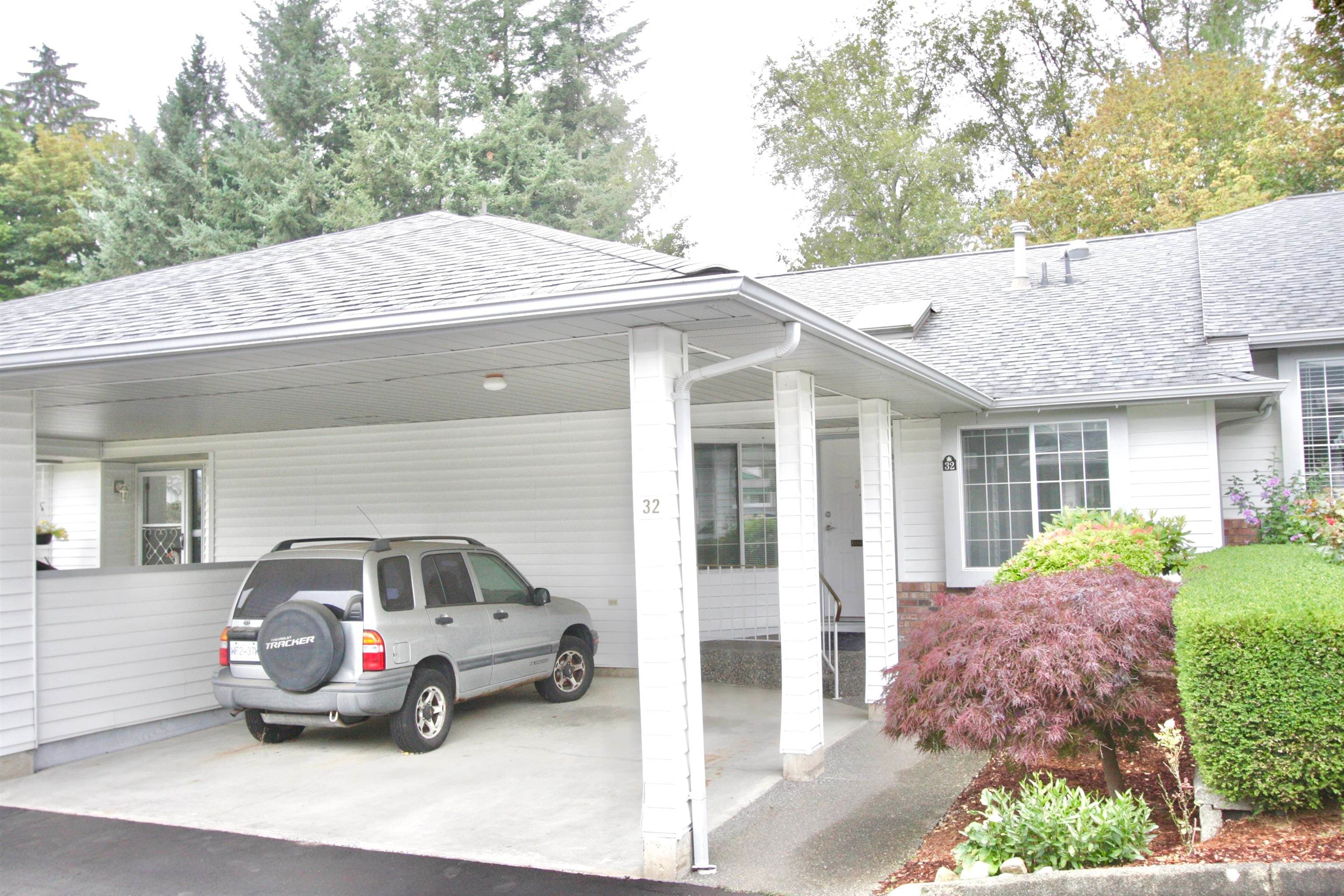 32 - 3055 Trafalgar Street, Abbotsford, V2S 7X8 — photo 1