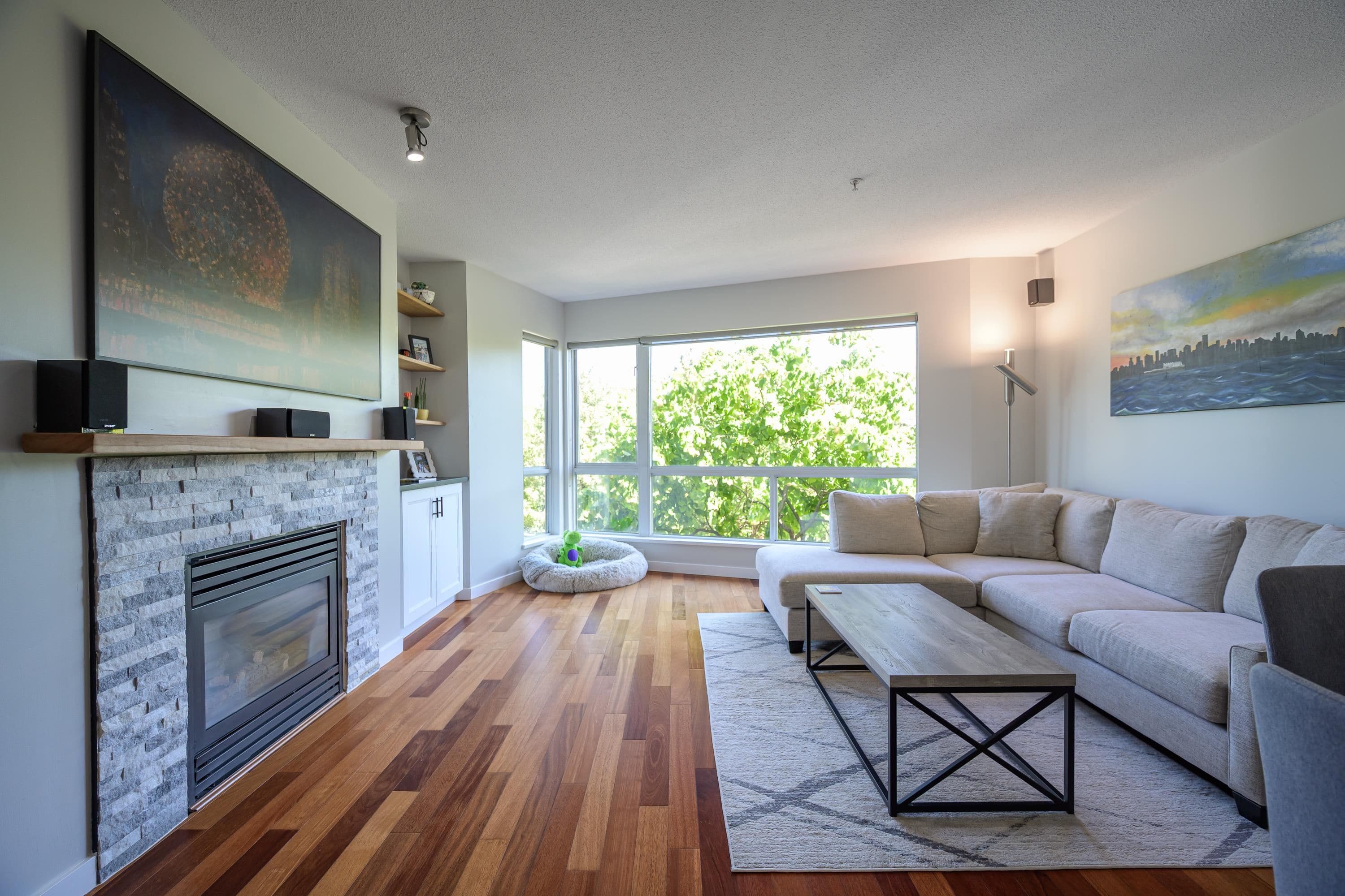 220 - 676 W 6th Avenue, Vancouver, V5Z 1A3 — photo 2