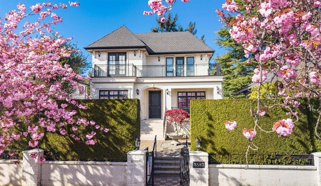 3587 W 38th Avenue, Vancouver