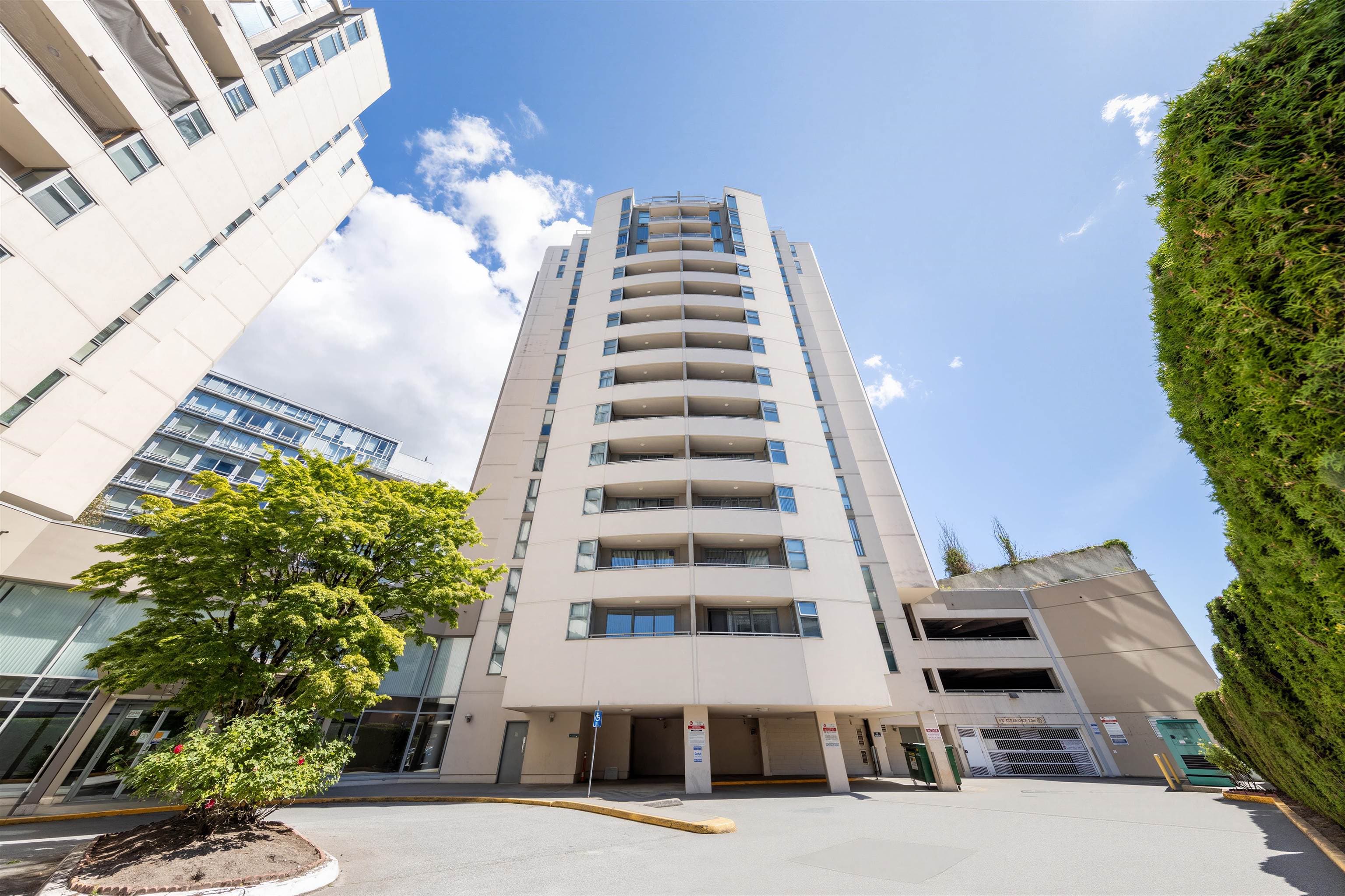 1505 - 8248 Lansdowne Road, Richmond, V6X 3Y9 — photo 1