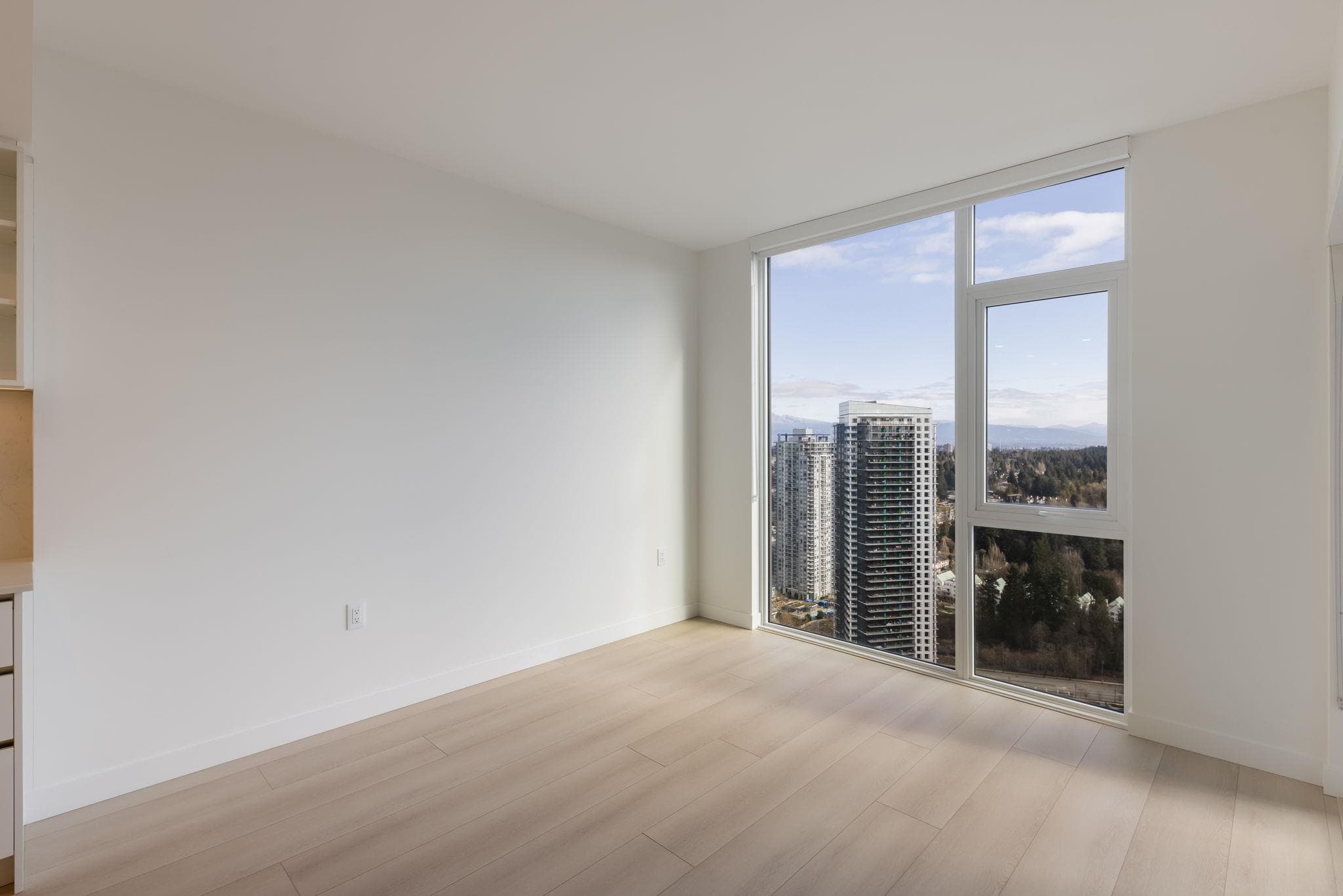 3402 - 13573 98a Avenue, Surrey, V3T 0X1 — photo 5