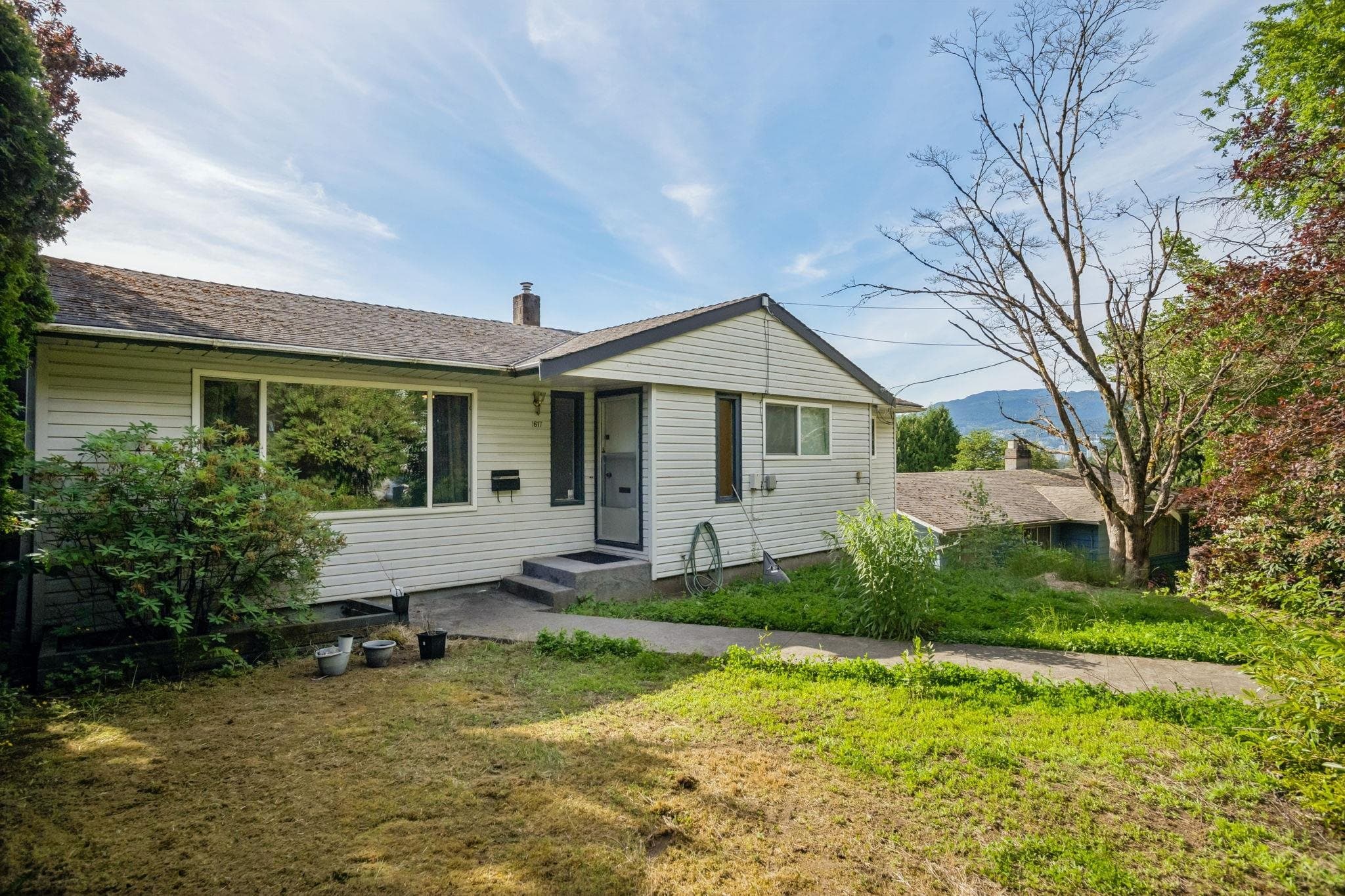 1617 Western Drive, Port Coquitlam, V3C 2X1 — photo 2