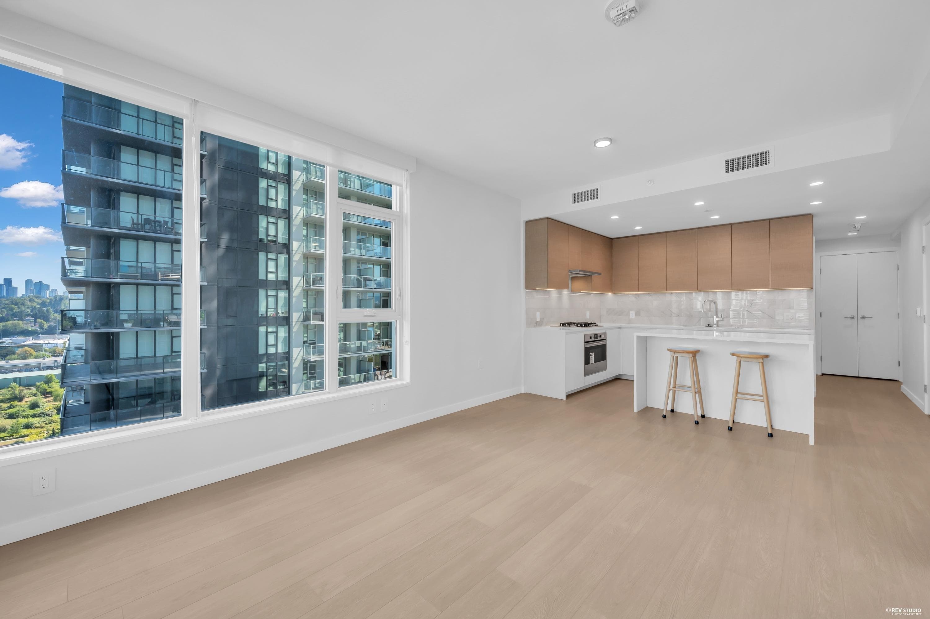 1611 - 2108 Gilmore Avenue, Burnaby, V5C 0N8 — photo 4