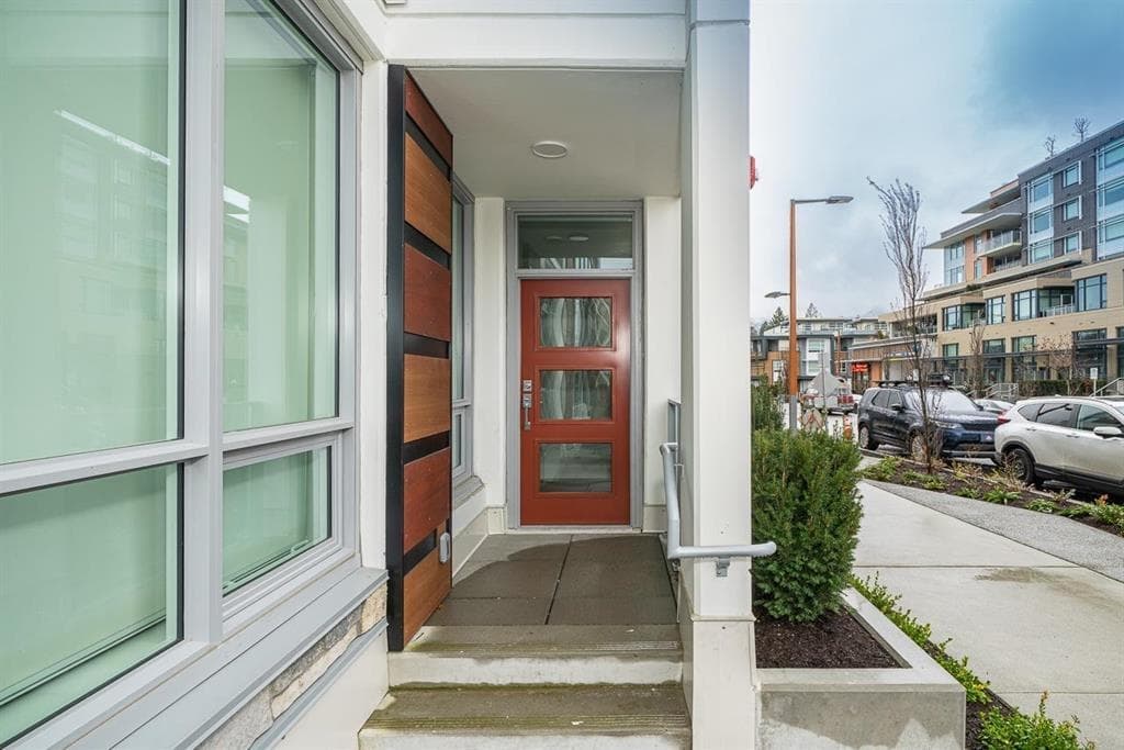 2025 Curling Road, North Vancouver, V7P 0E1 — photo 5
